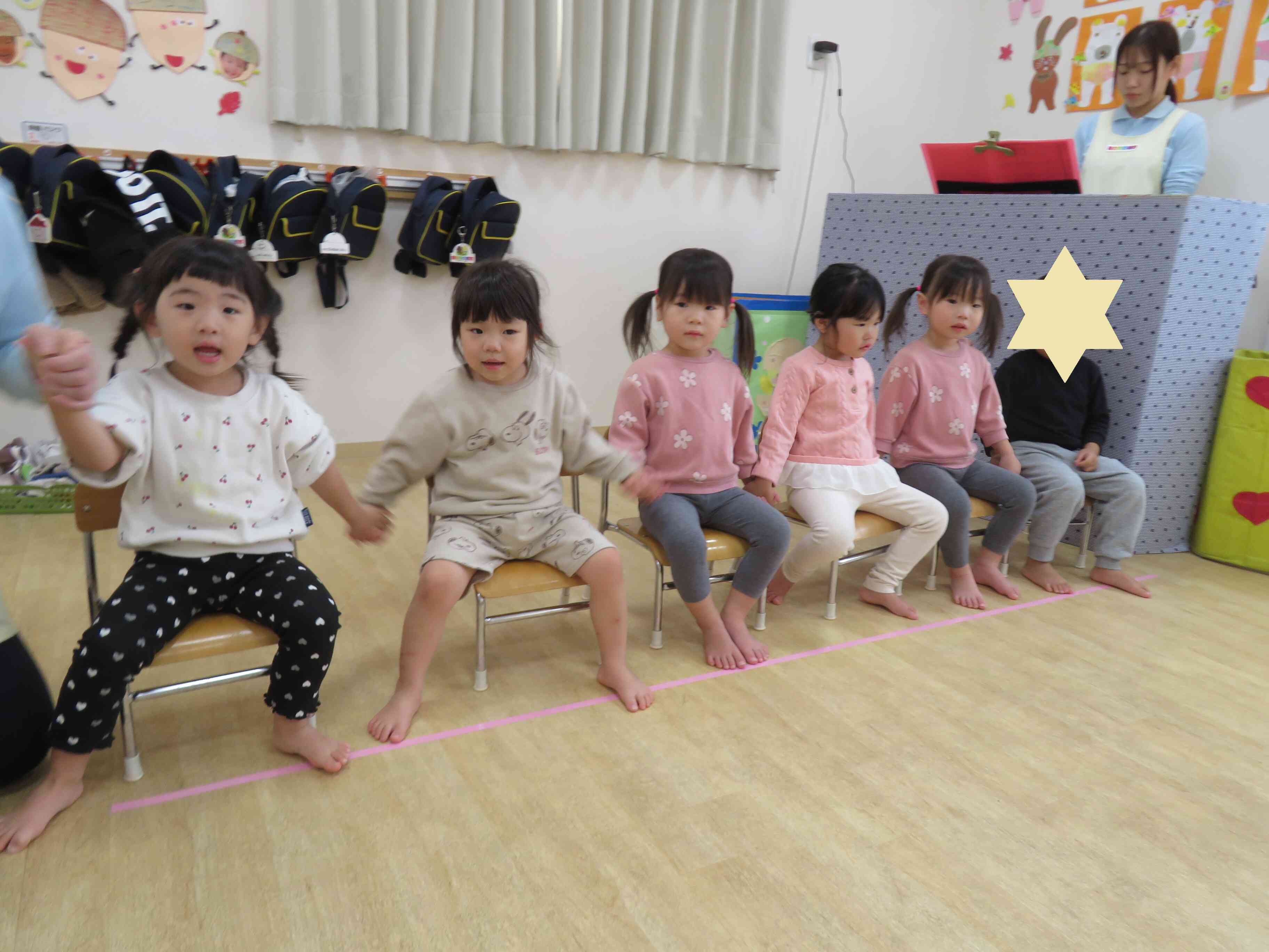 歌の振りつけもばっちり♪