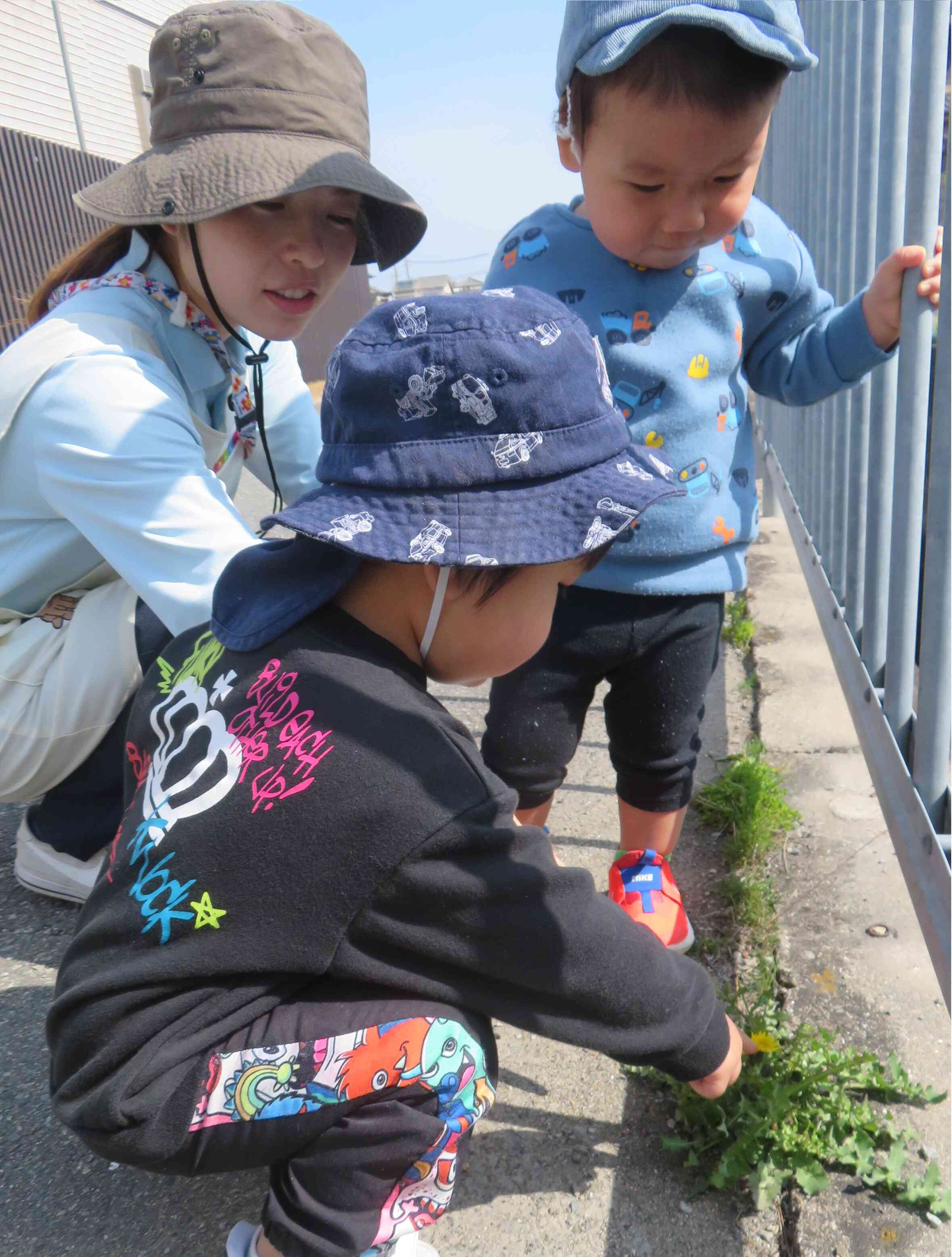 ポカポカいい天気♪　なにして遊ぶ？？
