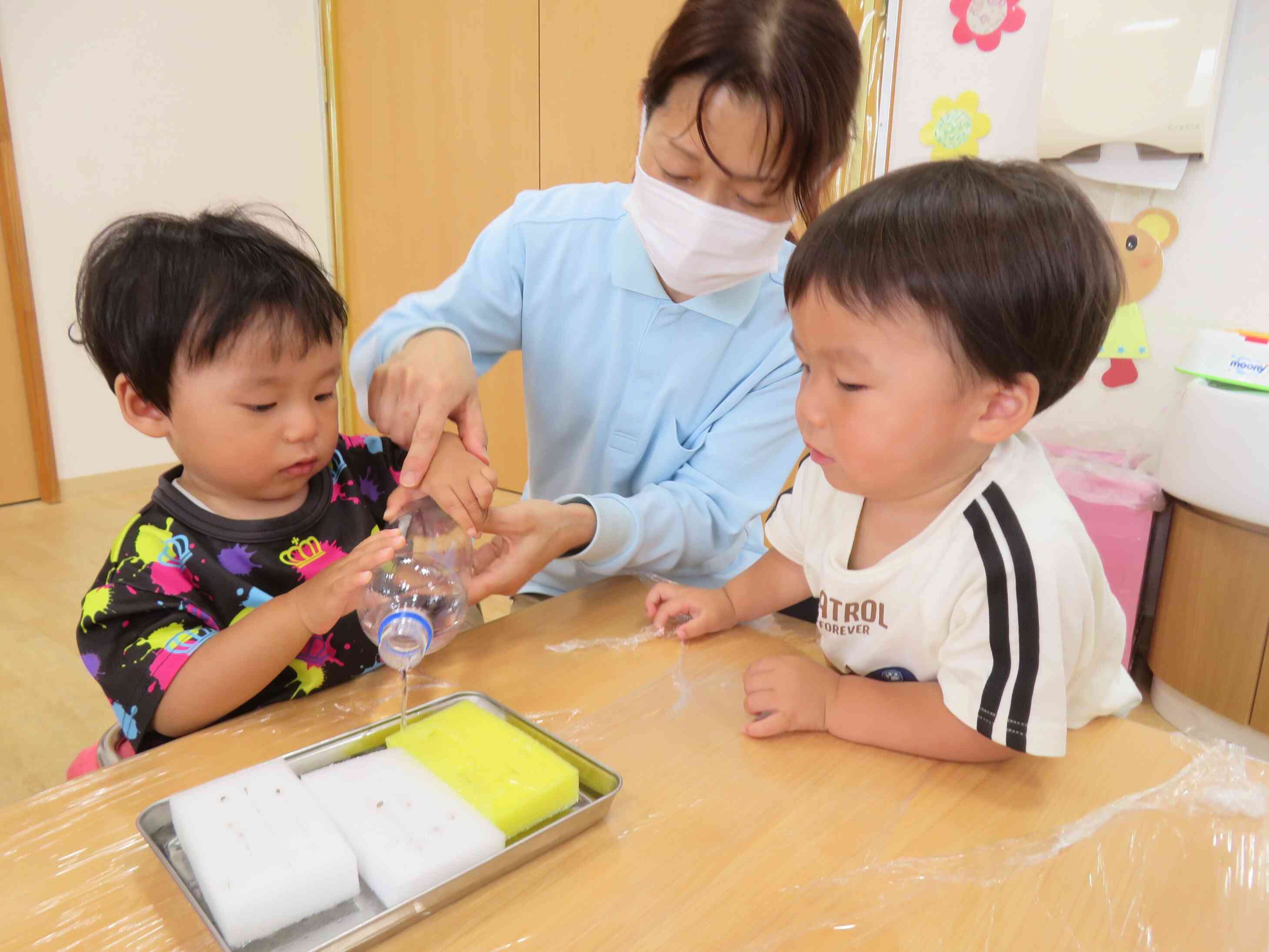 最後は魔法の水をかけて「おおきくなあれ」とお呪いをかけたよ♡
