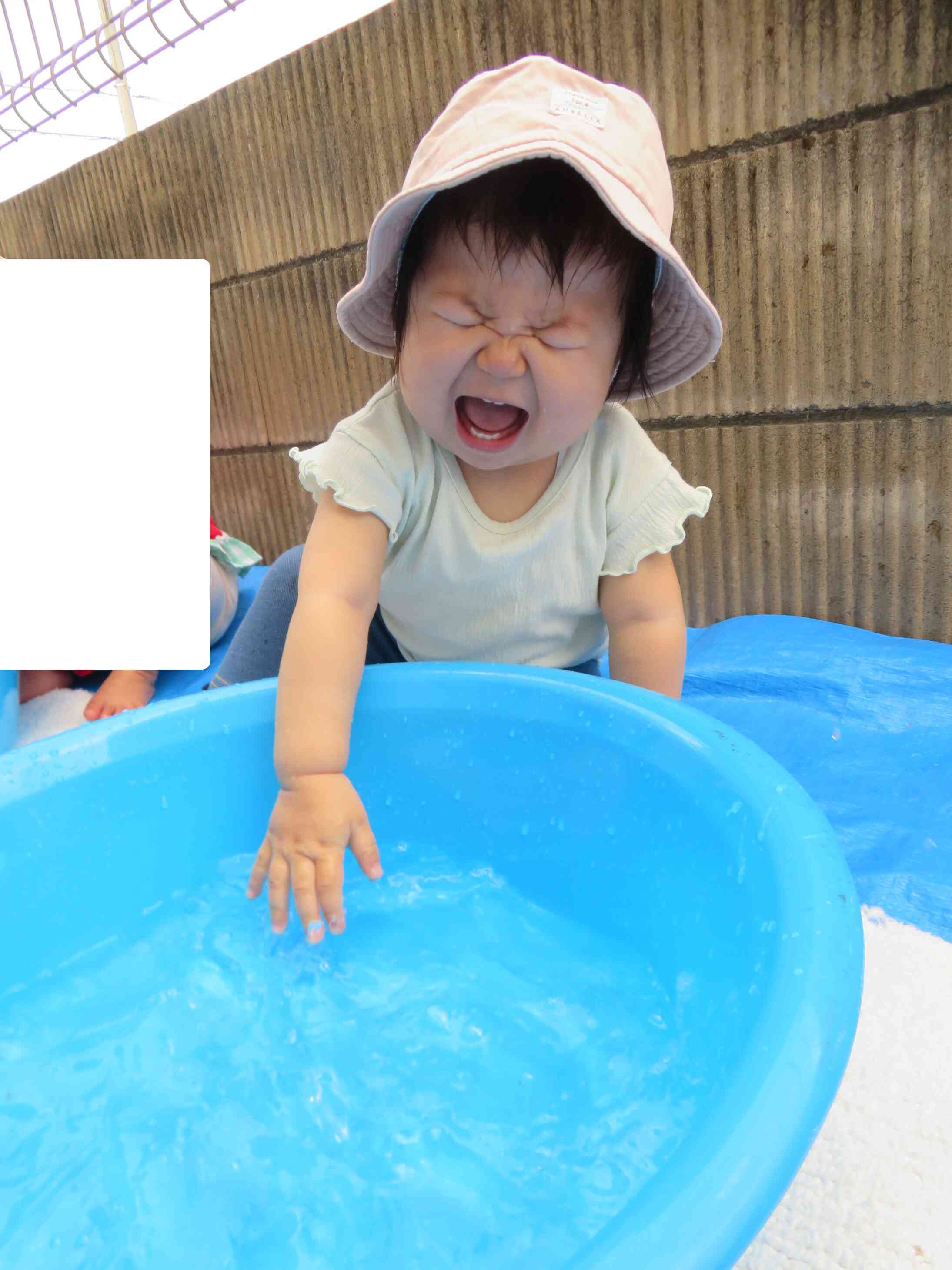 わっ！冷たいっ！