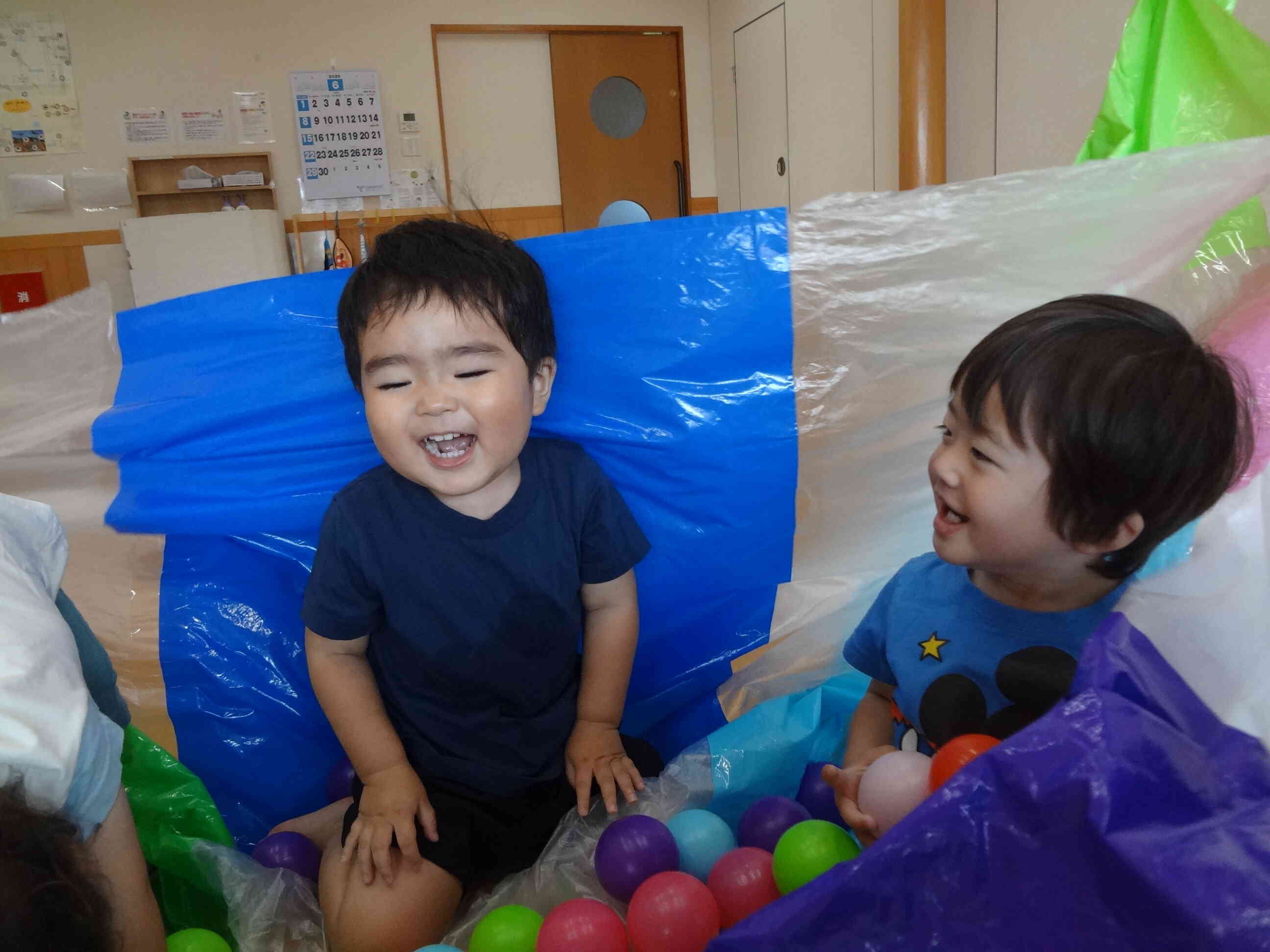 お友だちと一緒に楽しいね！