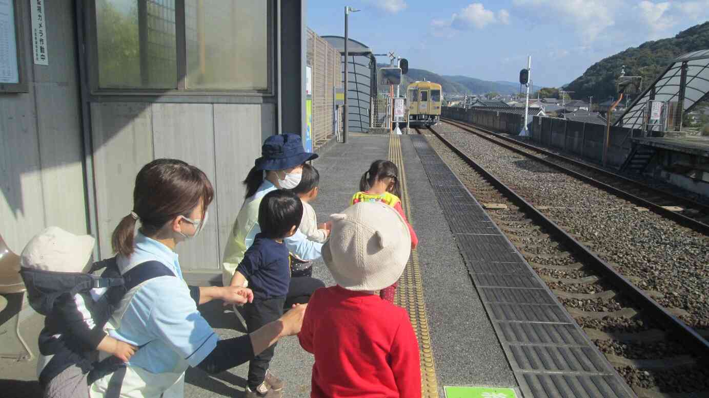 名残惜しいけどいっちゃったね。ばいば～い