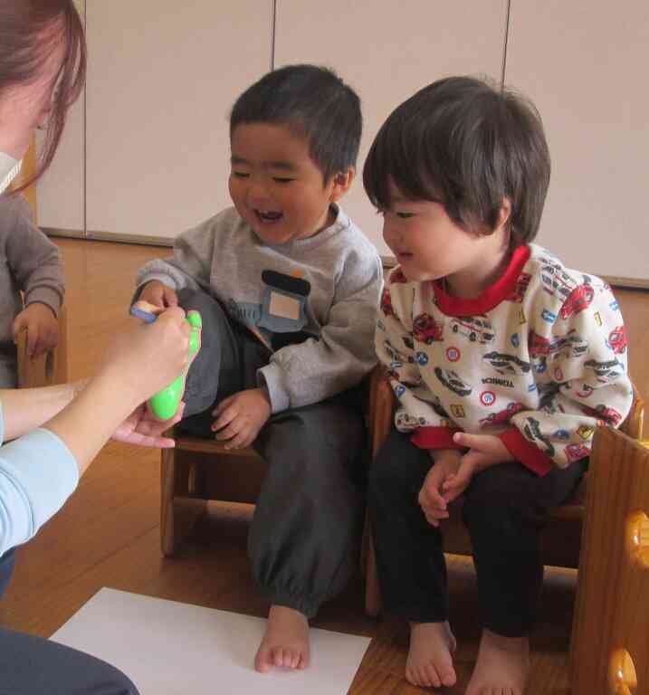 足形製作ではいい表情をみせてくれますね。