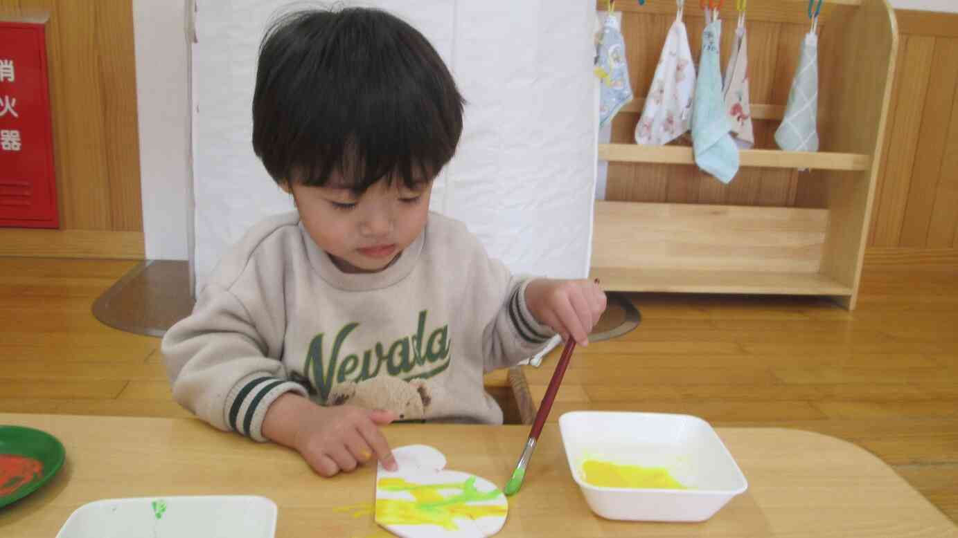 デカルコマニーでちょうちょをつくったよ②