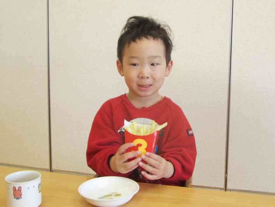 おやつはKくんリクエストのポテトでしたよ！