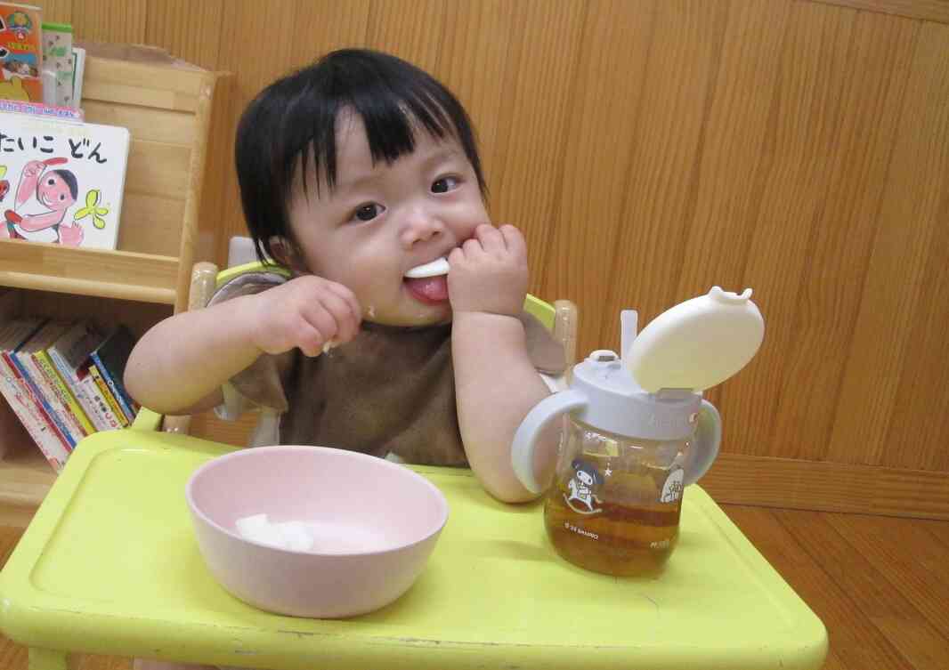 おやつもパクパク食べましたよ。