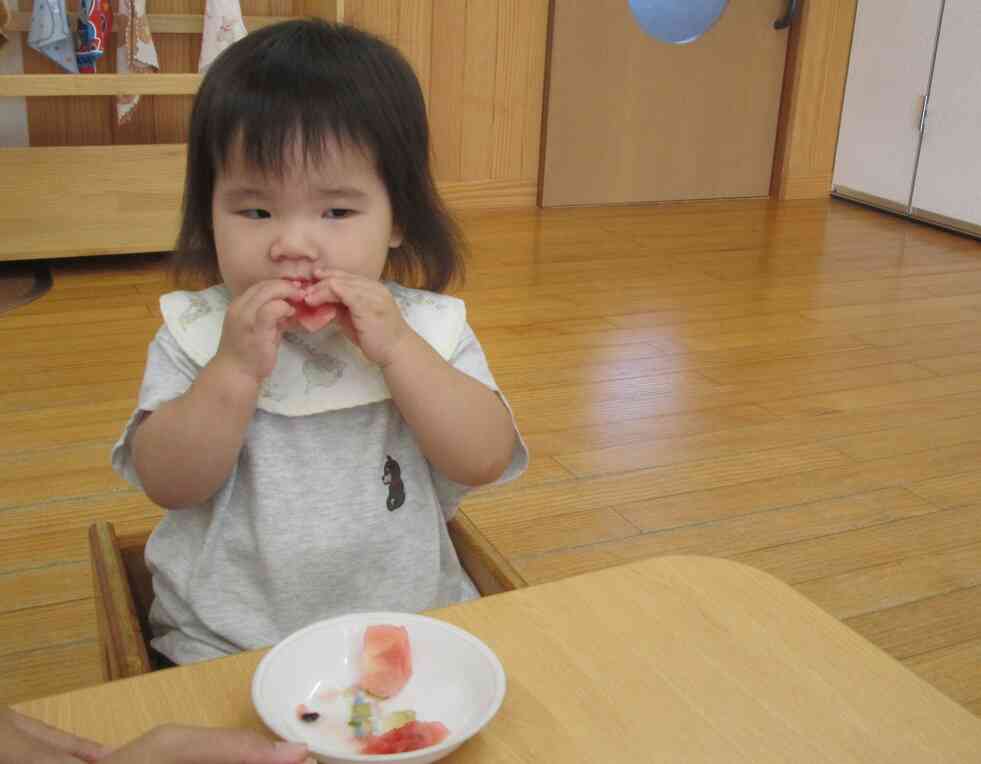 いただきます！甘くておいしいよ。