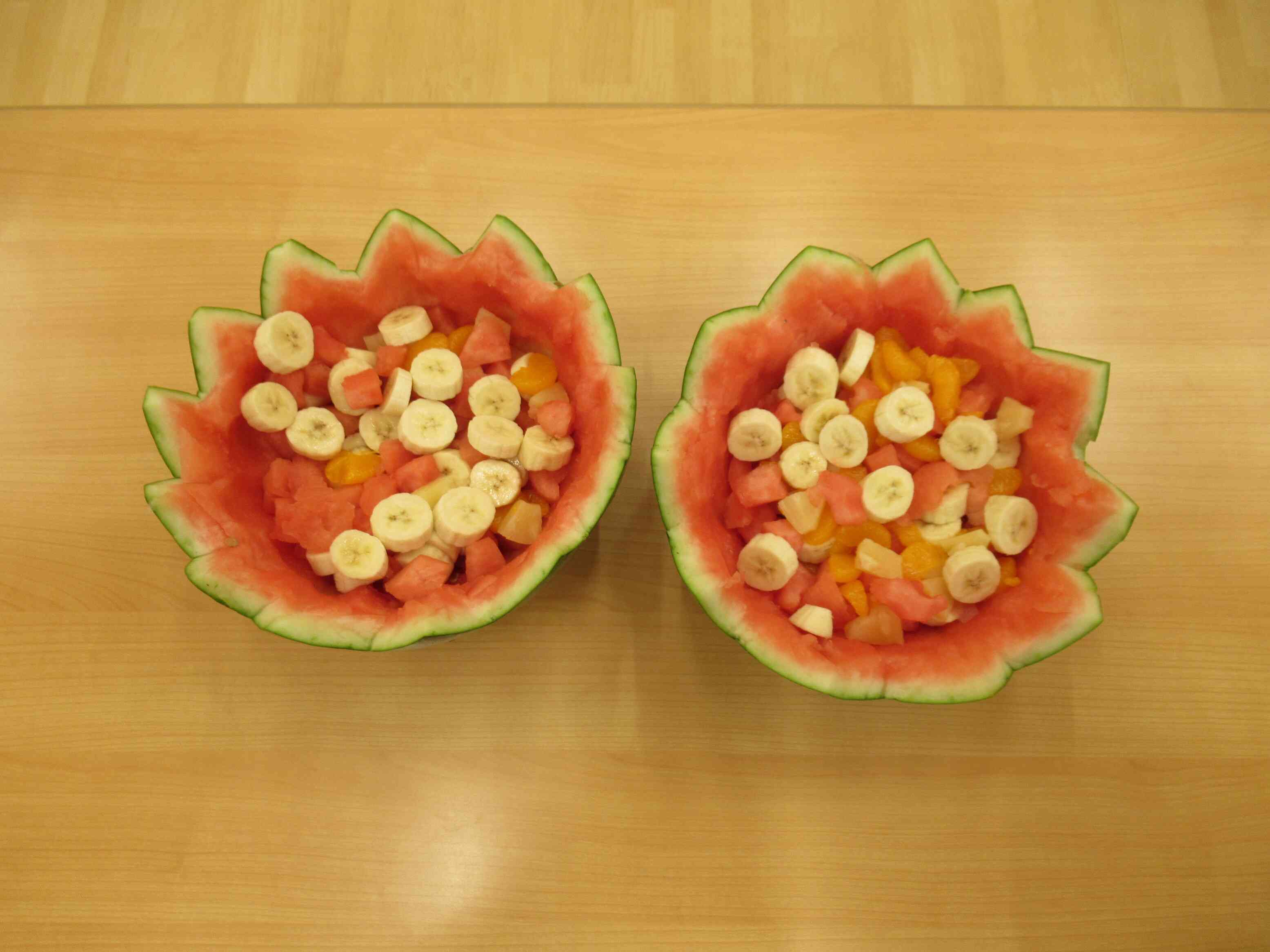 おやつでみんなが楽しみにしていたスイカのフルーツポンチを食べました♪