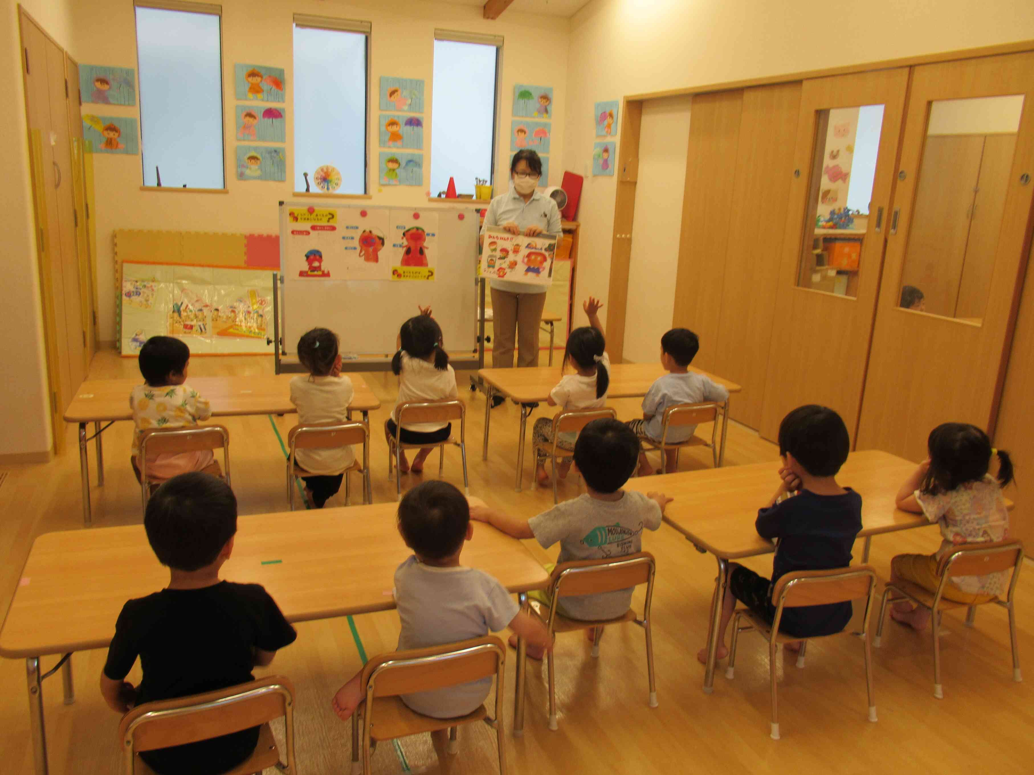 食育『三色食品群って何だろう～？』りす組(3歳児)
