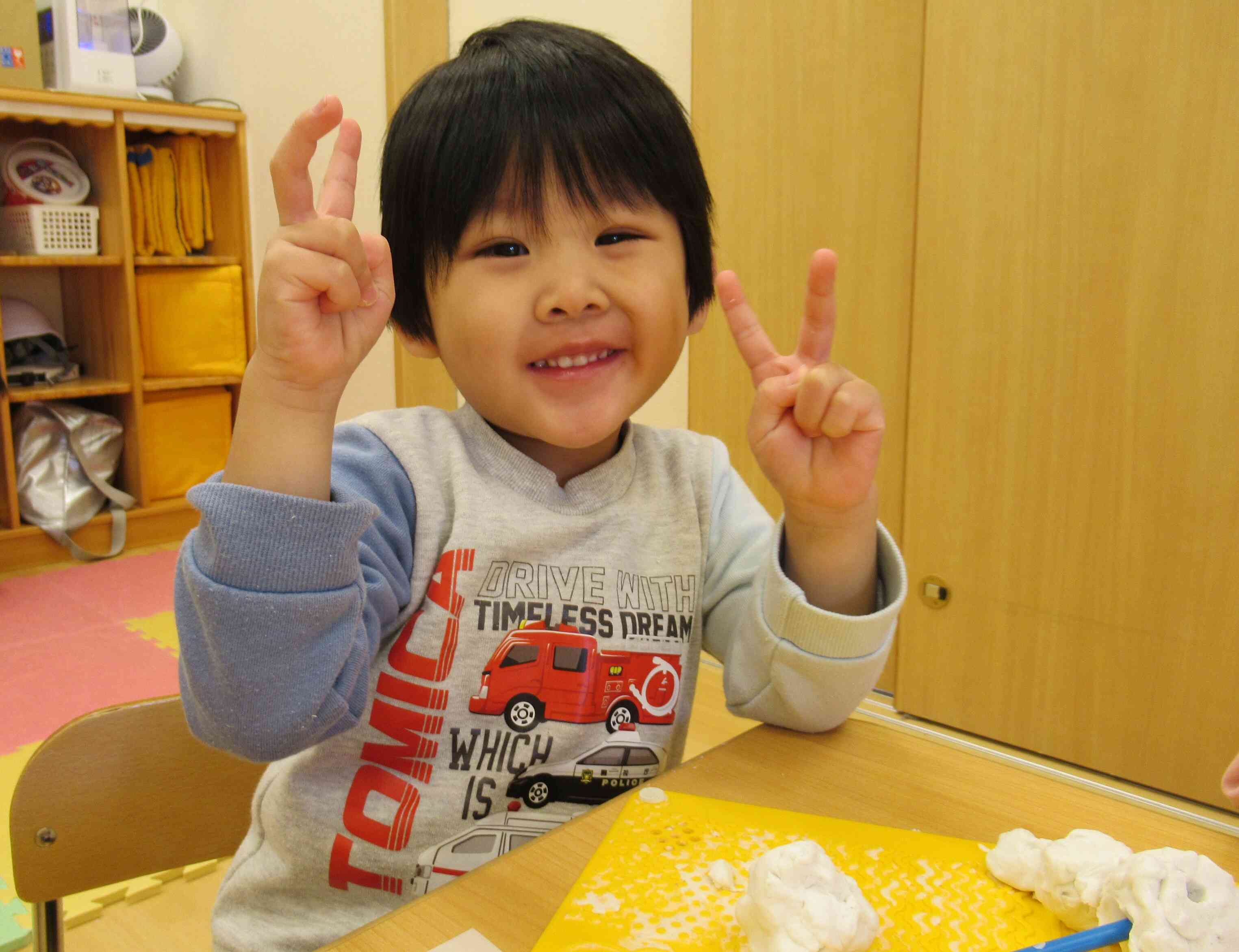 粘土も大好き！