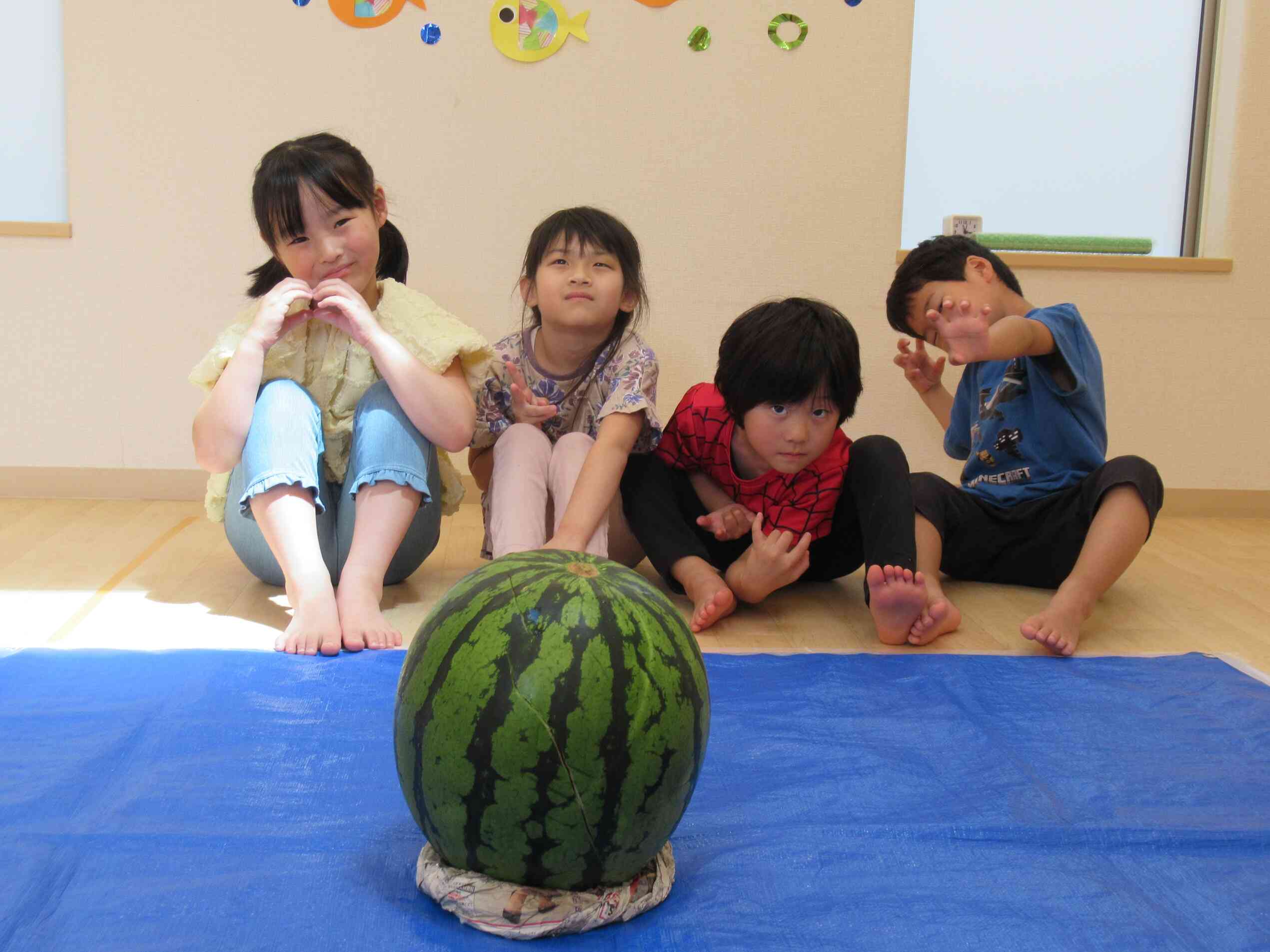 『すいか割り』