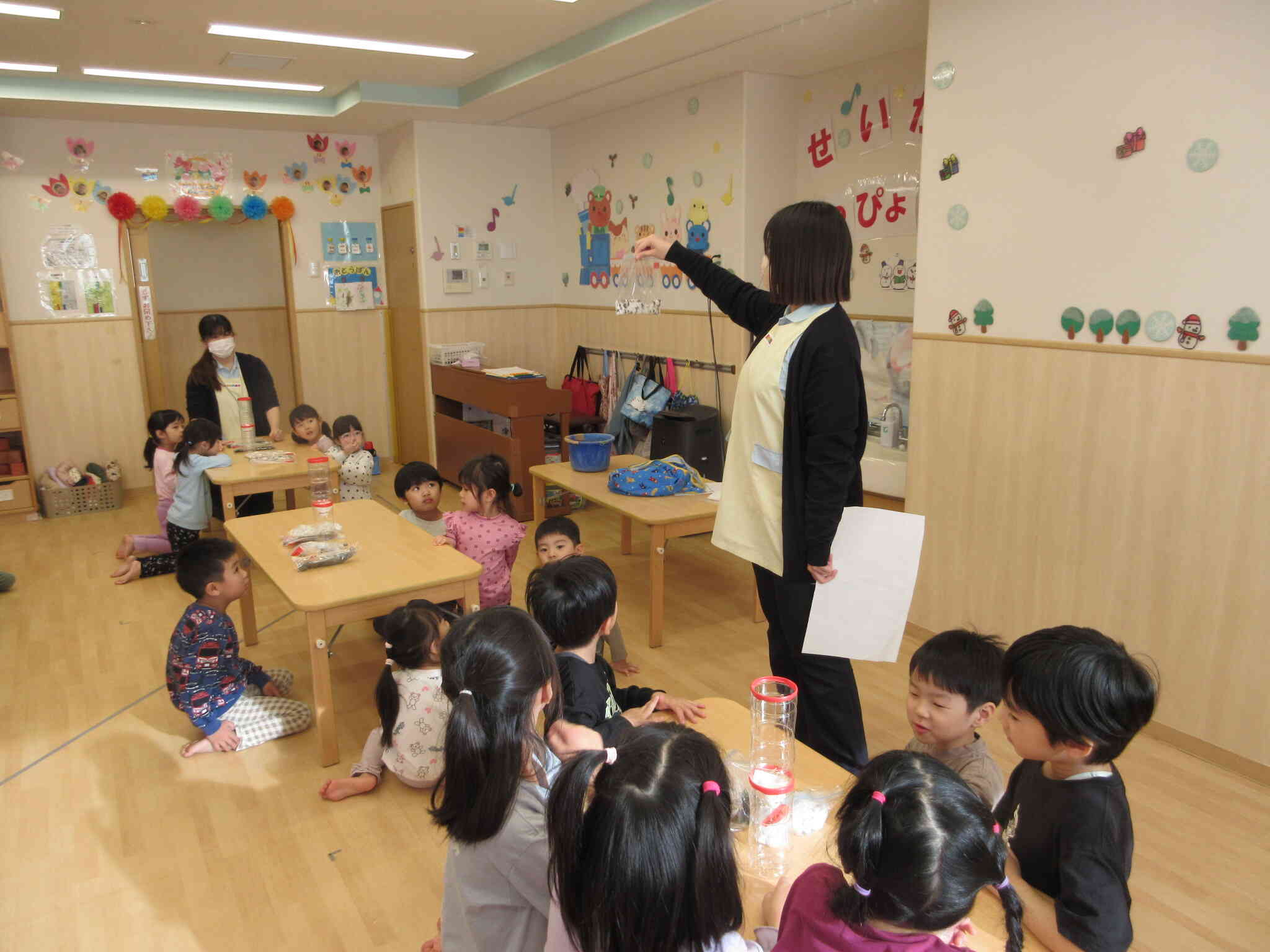 科学あそび（ろ過装置を作ってみよう）