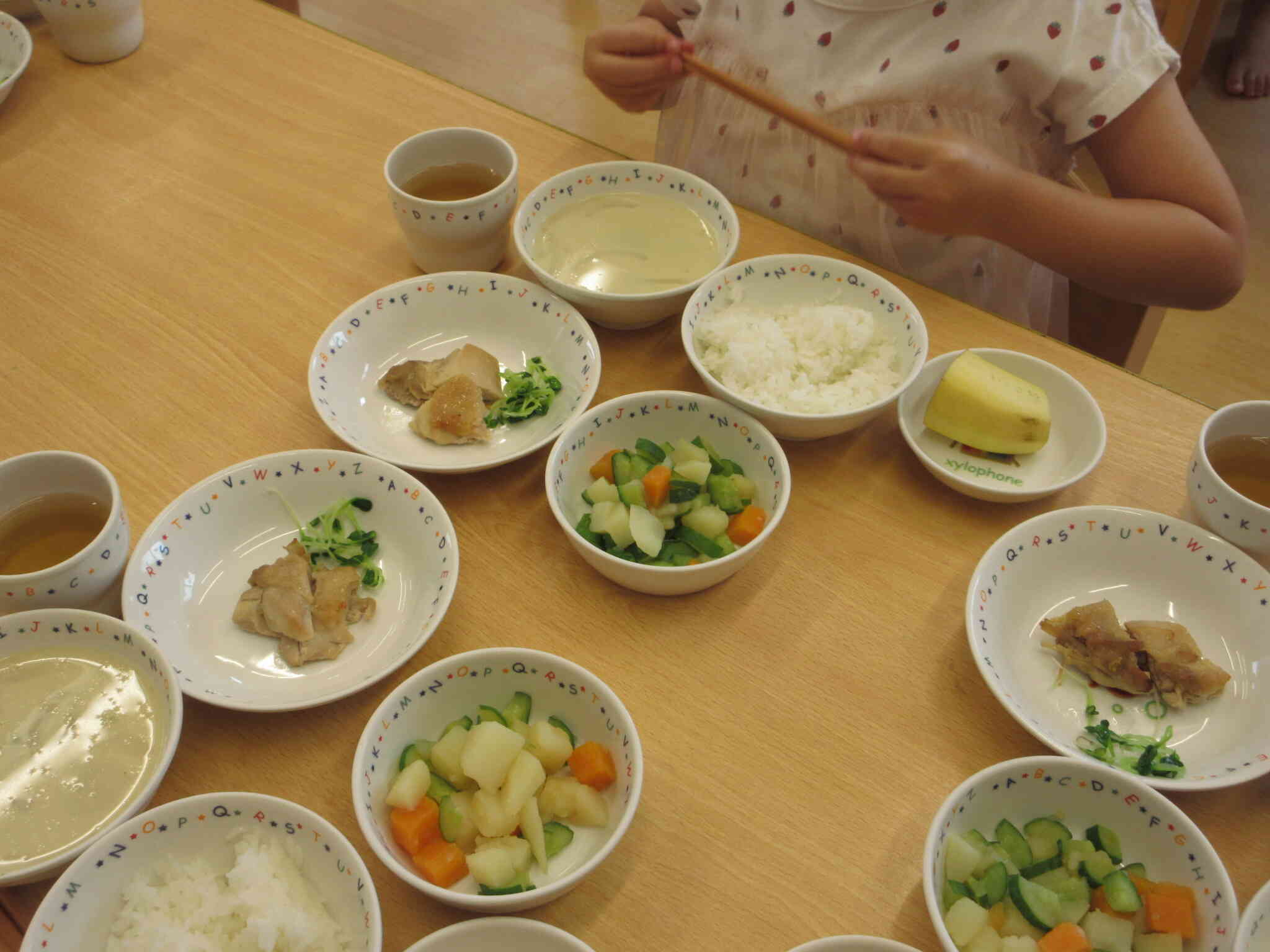 当日のお給食です！お肉の付け合わせにぴったりでした♪