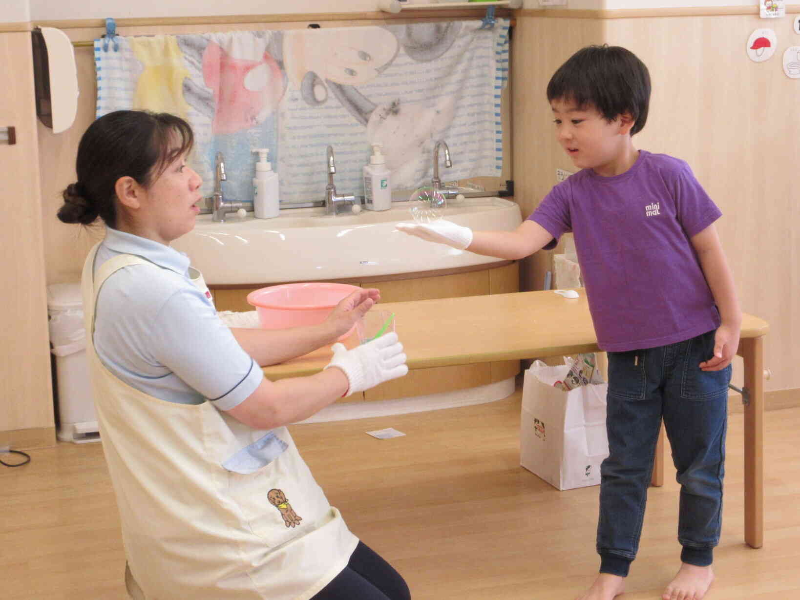 科学あそび☆さわれるシャボン玉!?