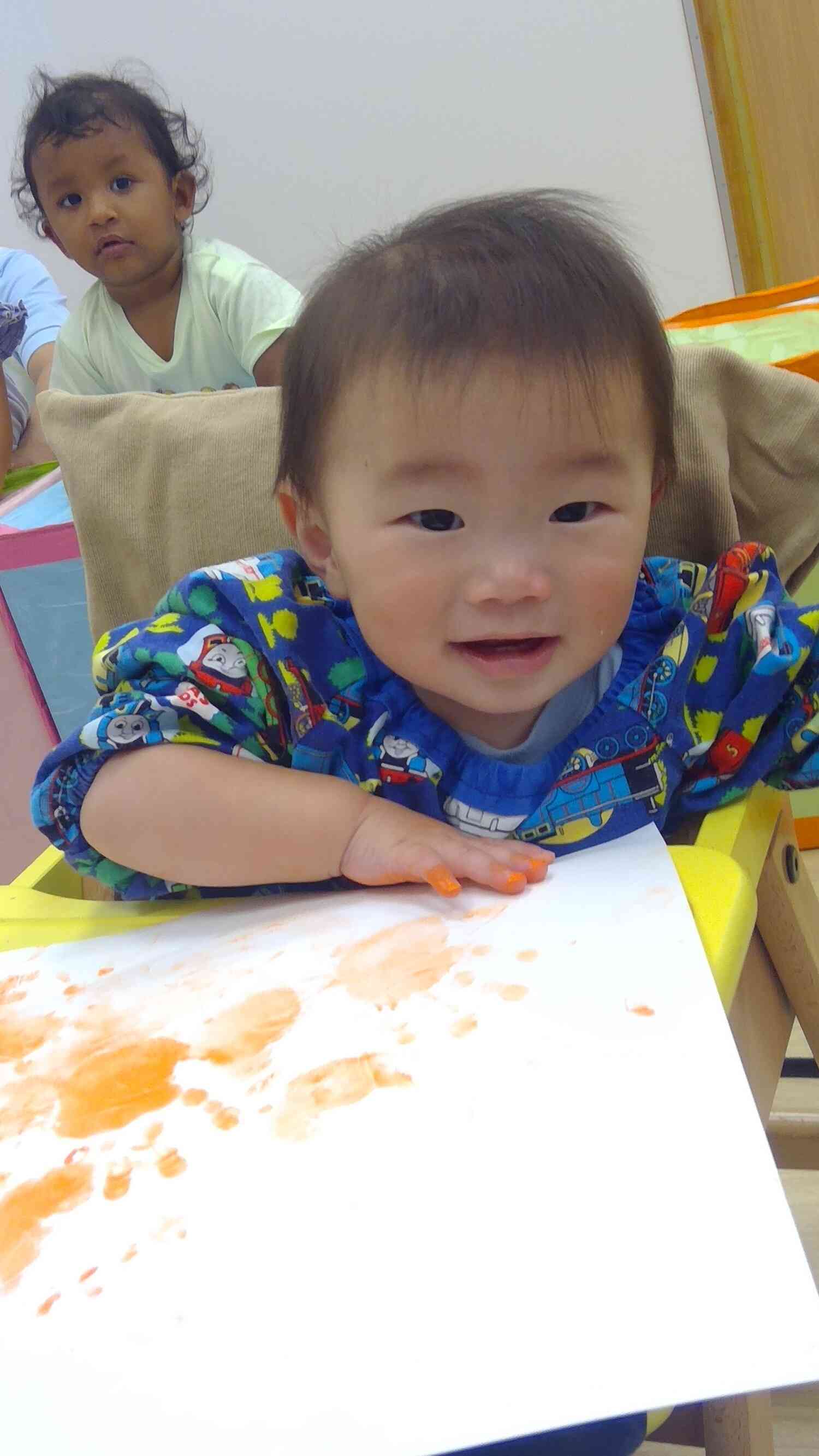 ひよこ組（0歳児）8月の製作