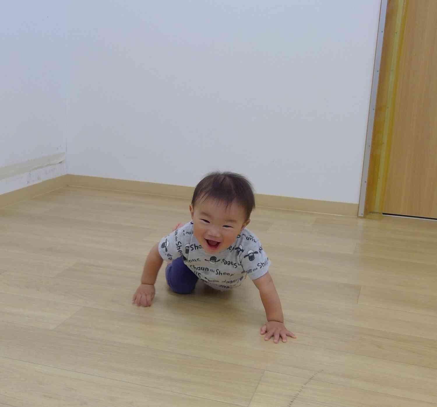 ひよこ組（0歳児）8月の様子②