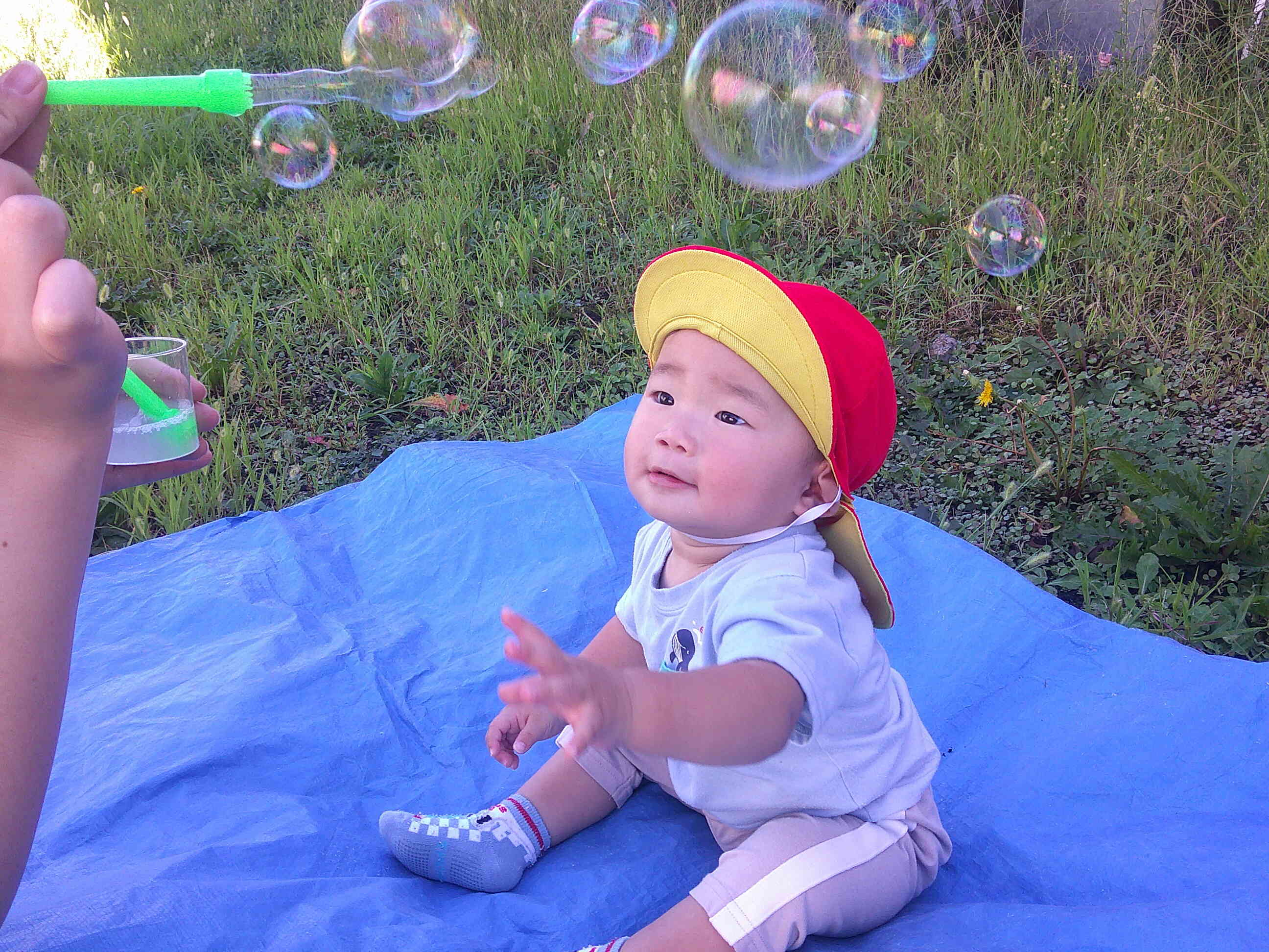 季節を楽しみながらおもいっきり戸外遊び！