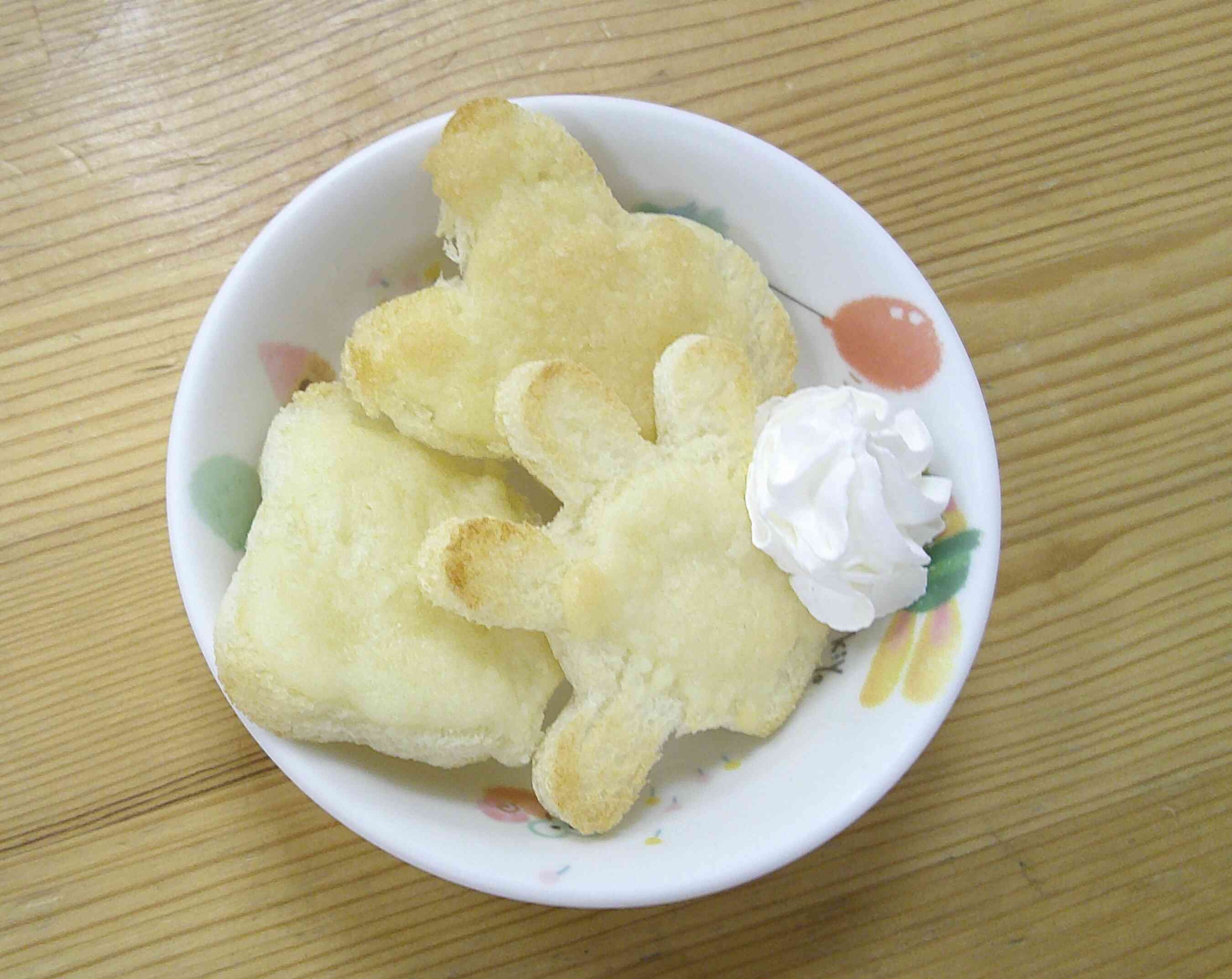 「メロンパントースト」