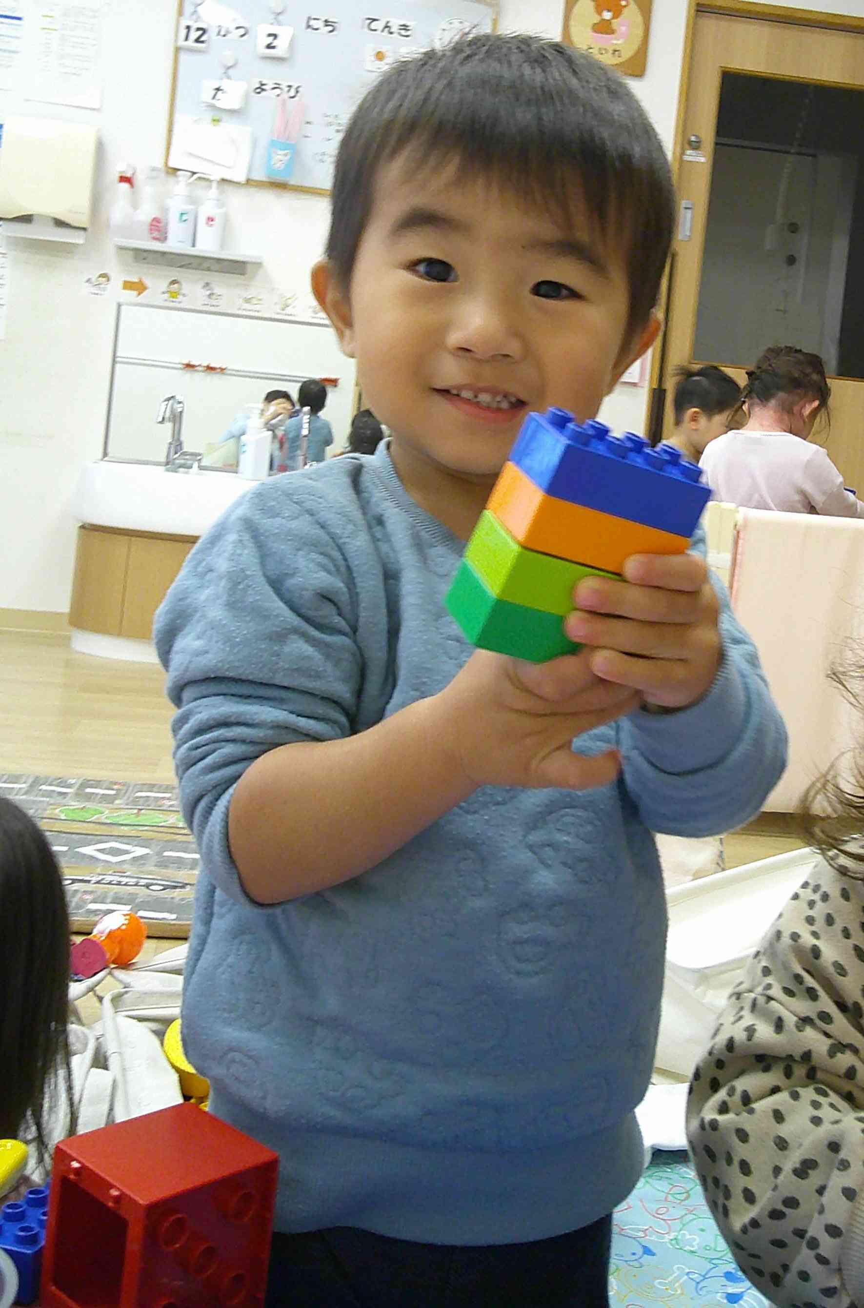 お友達と一緒に作ったよ。