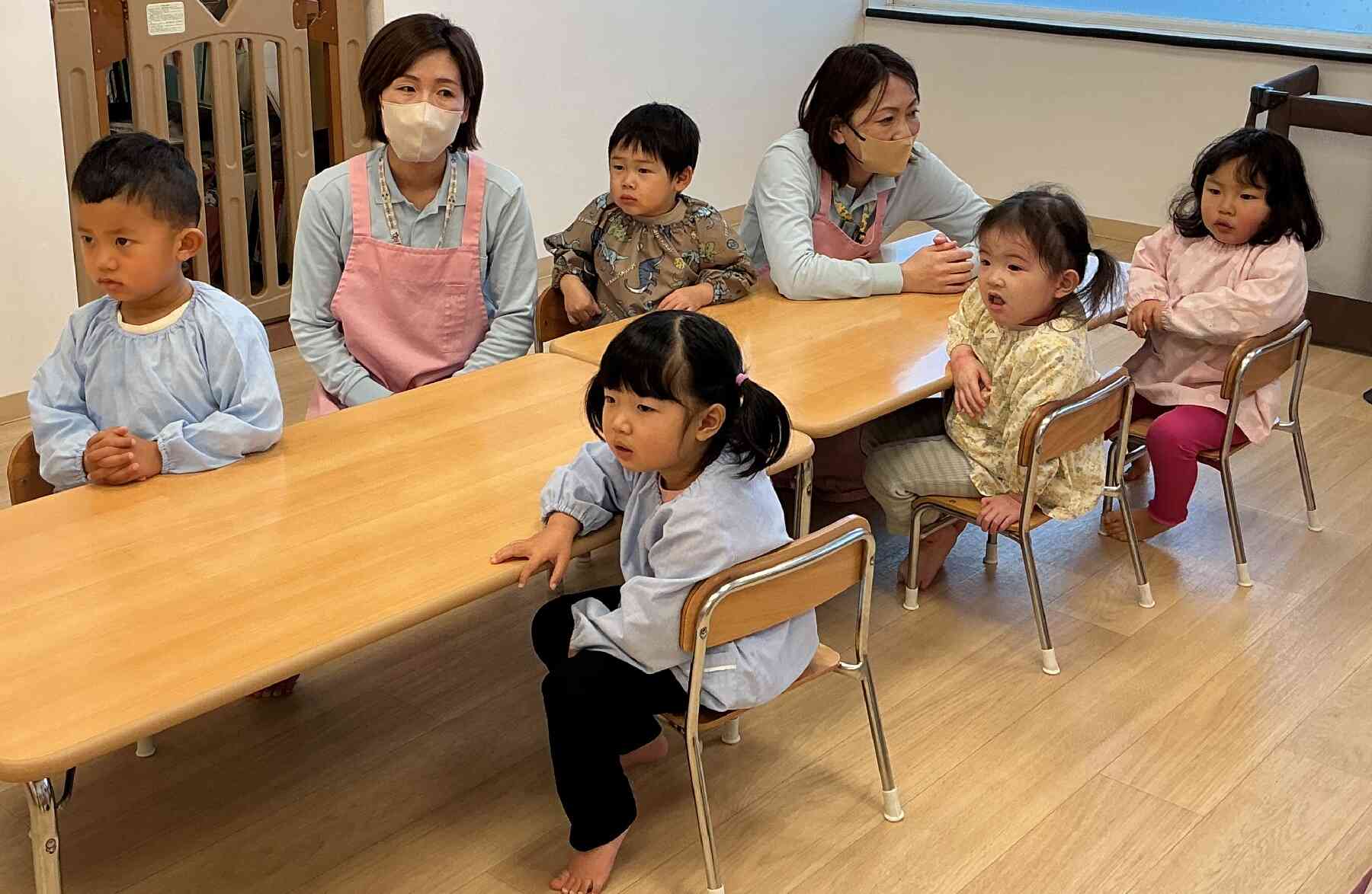 1月 食育「浮く野菜、沈む野菜」