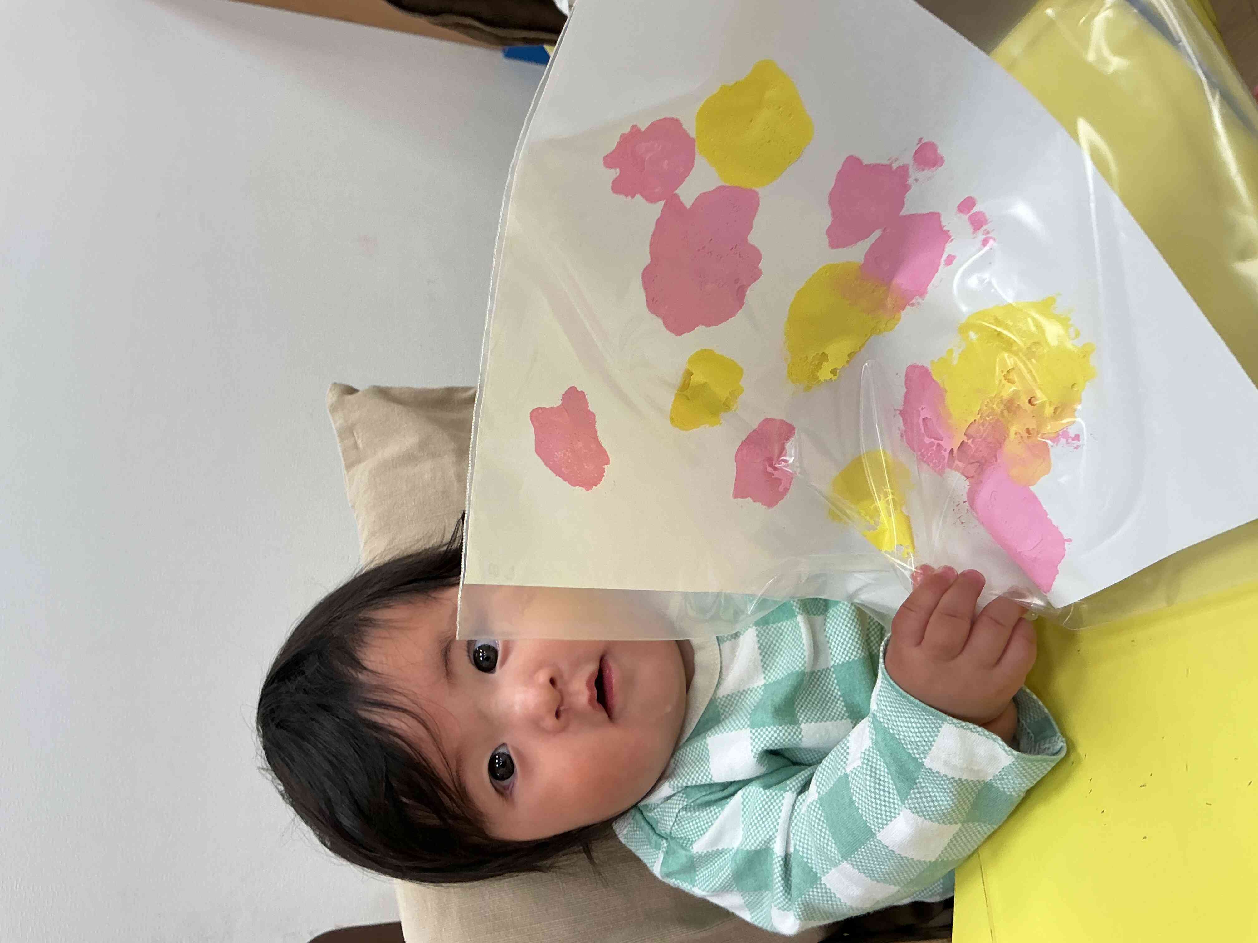ひよこ組（０歳児）6月の製作