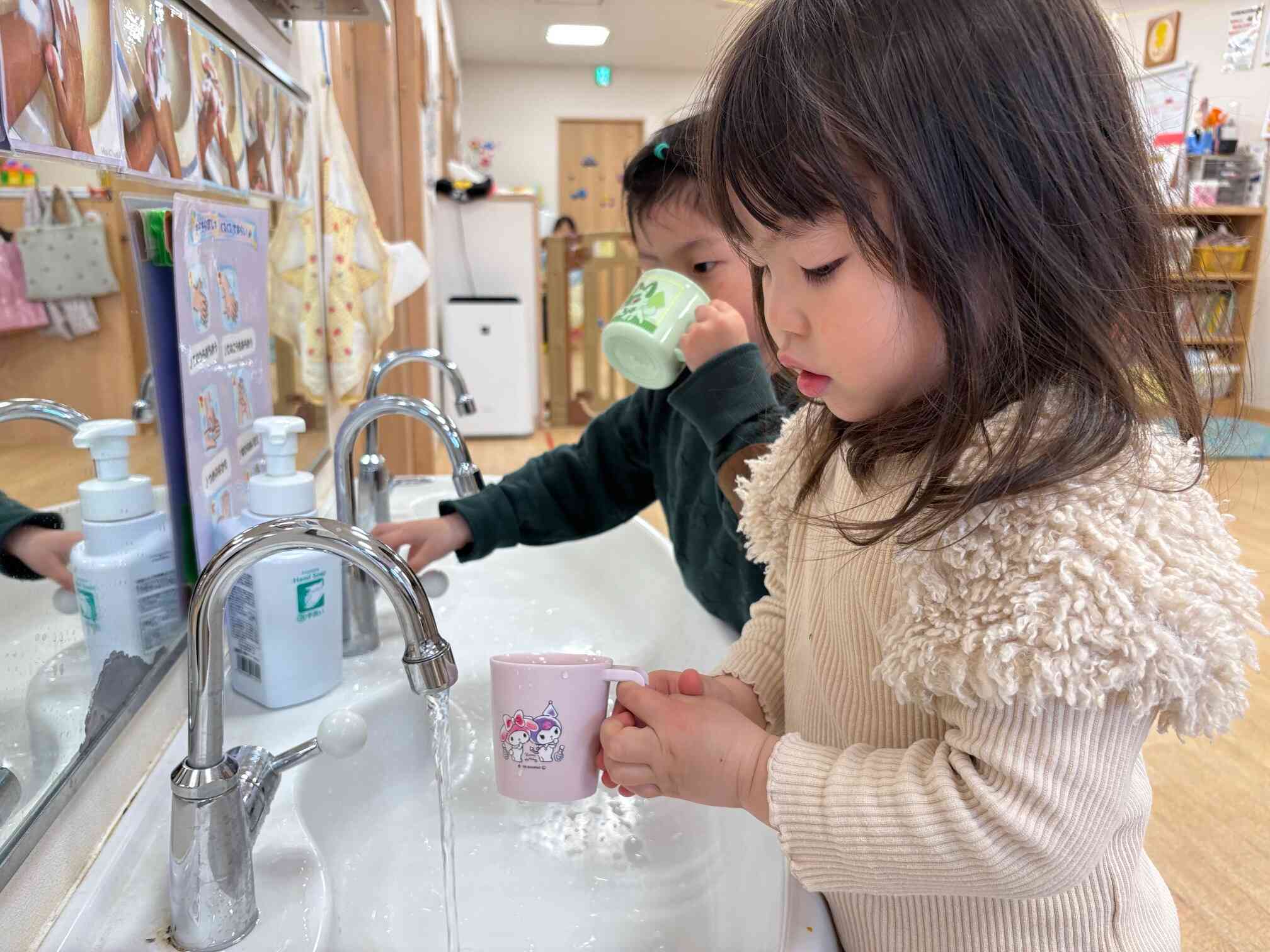 ガラガラ～、ペッ！