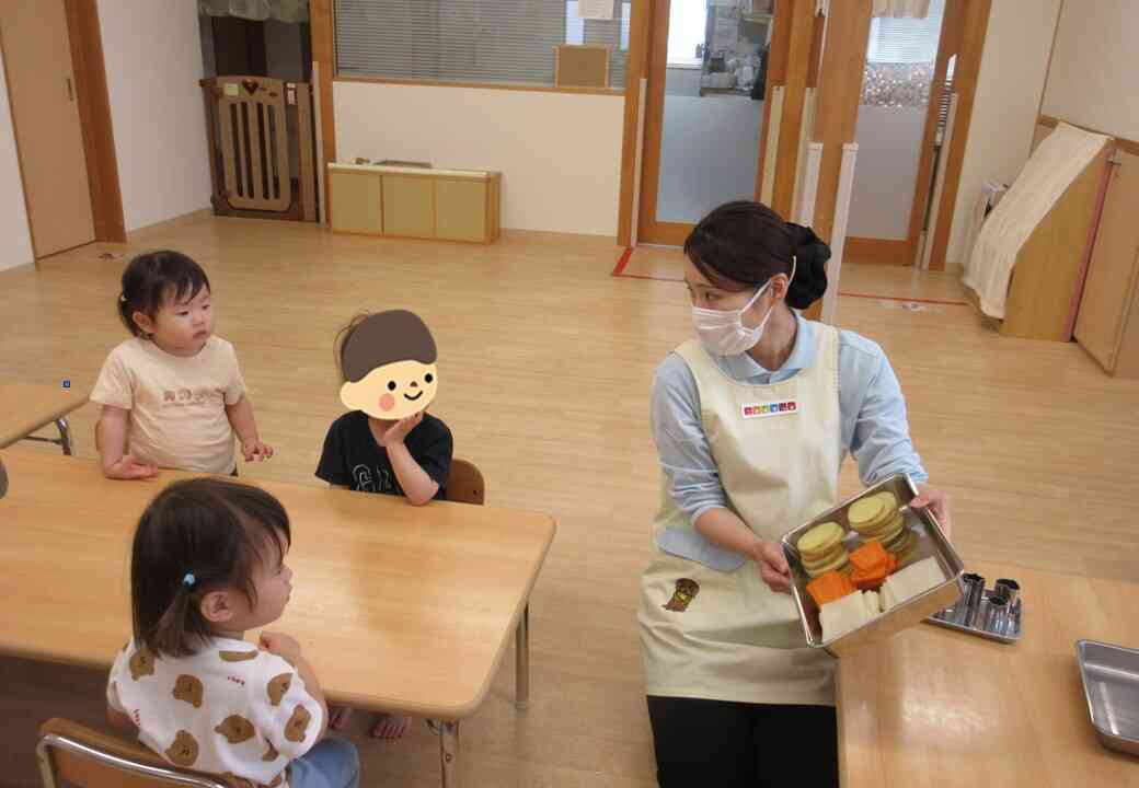 食育「野菜の型抜きをしてみよう」