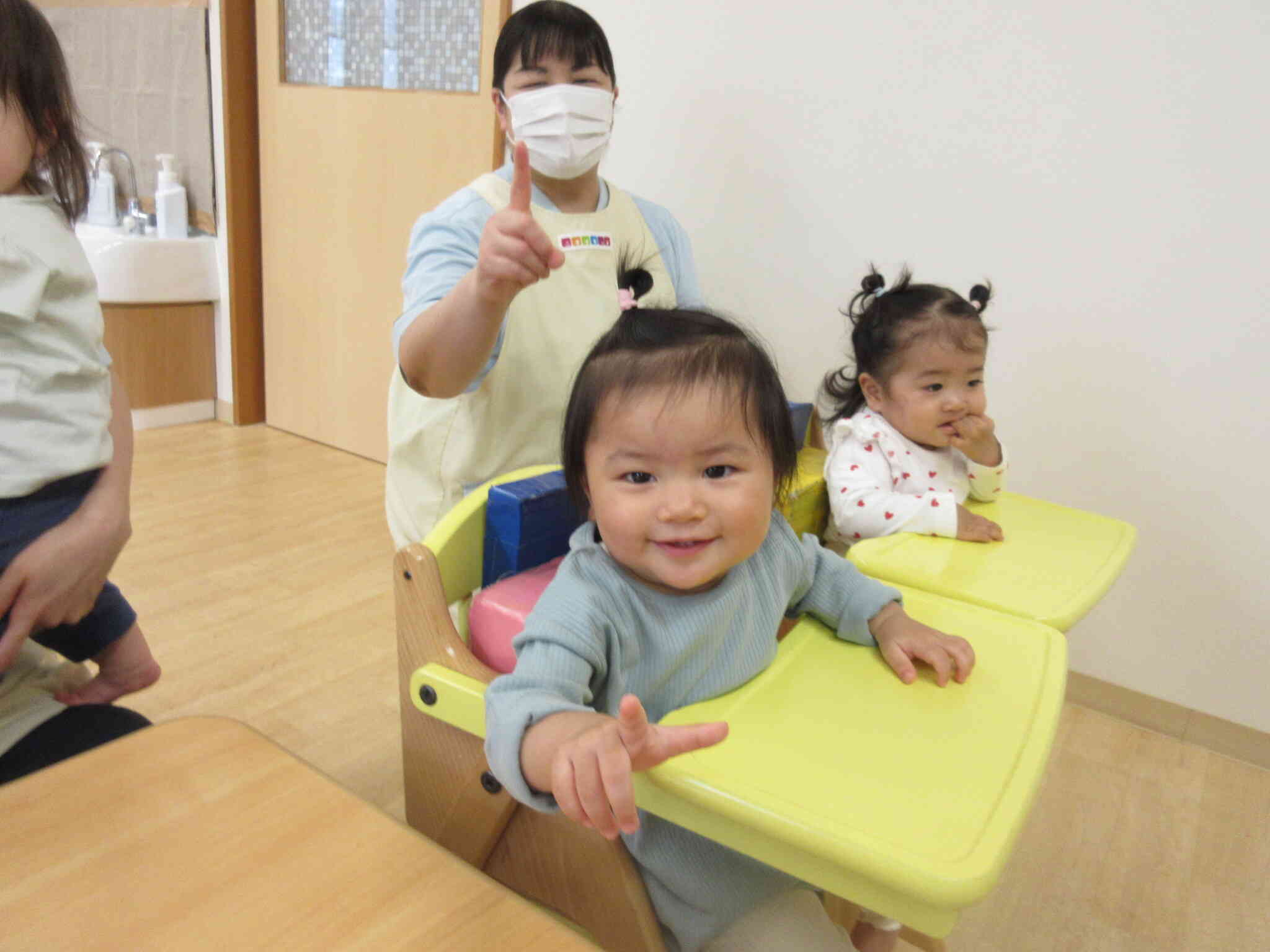 カメラを向けるとニッコリ！