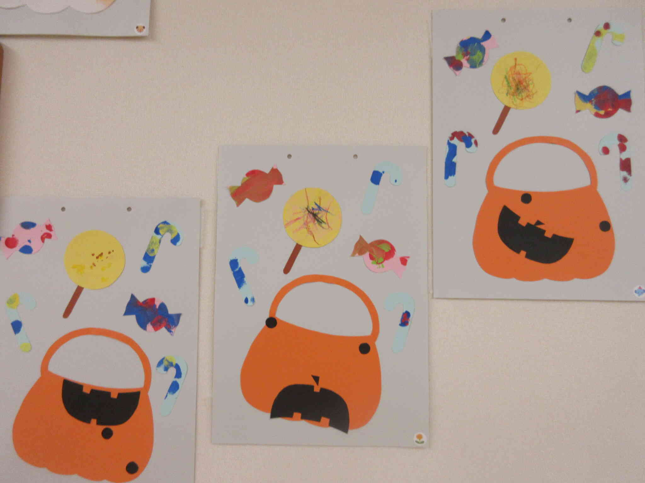 お菓子がいっぱいのハロウィンのカバンが完成しました☆