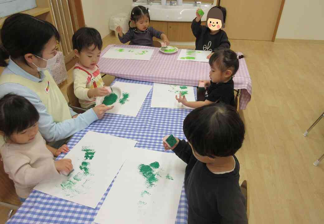 クリスマス製作（1歳児）