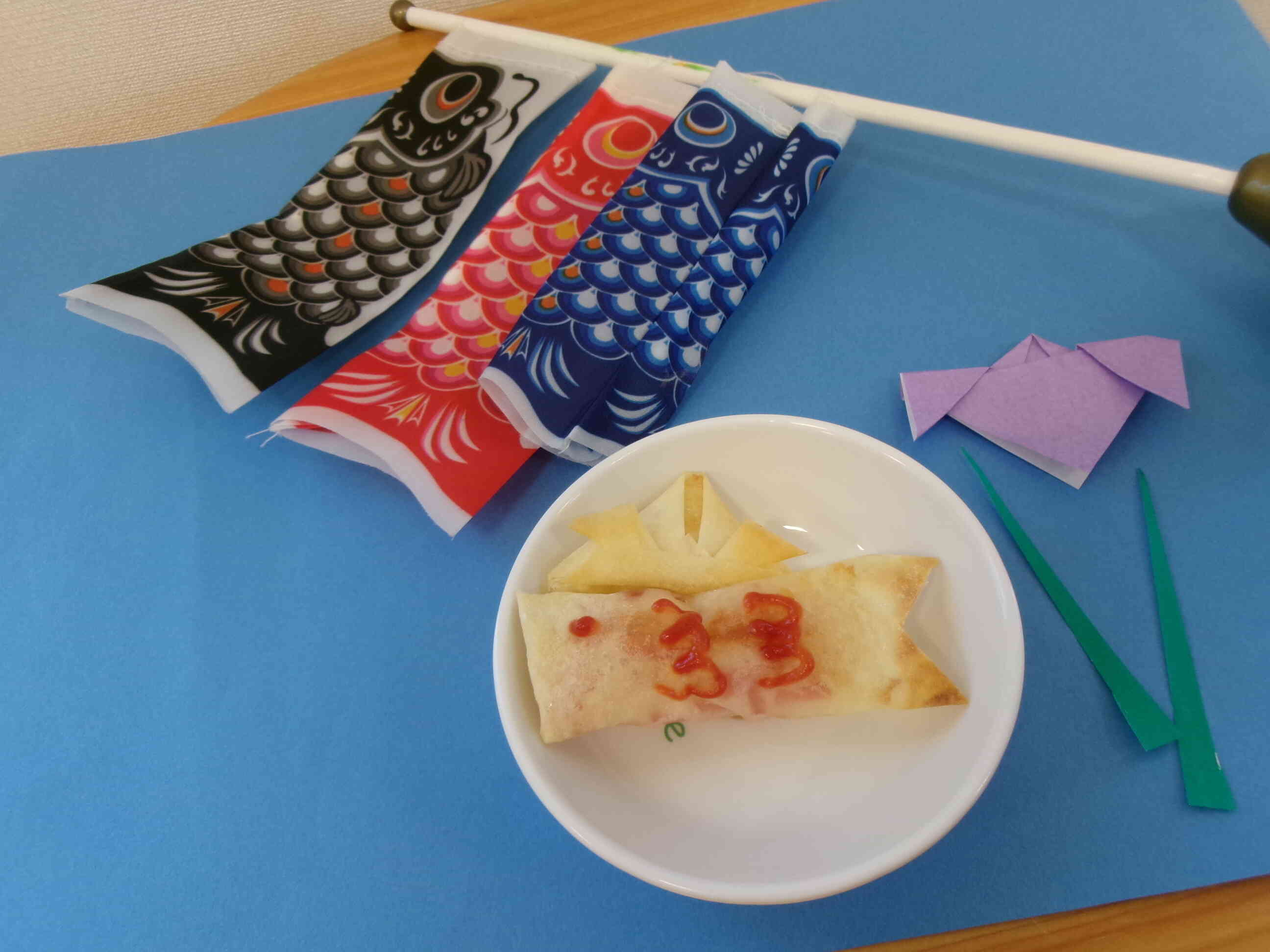 こいのぼり春巻き