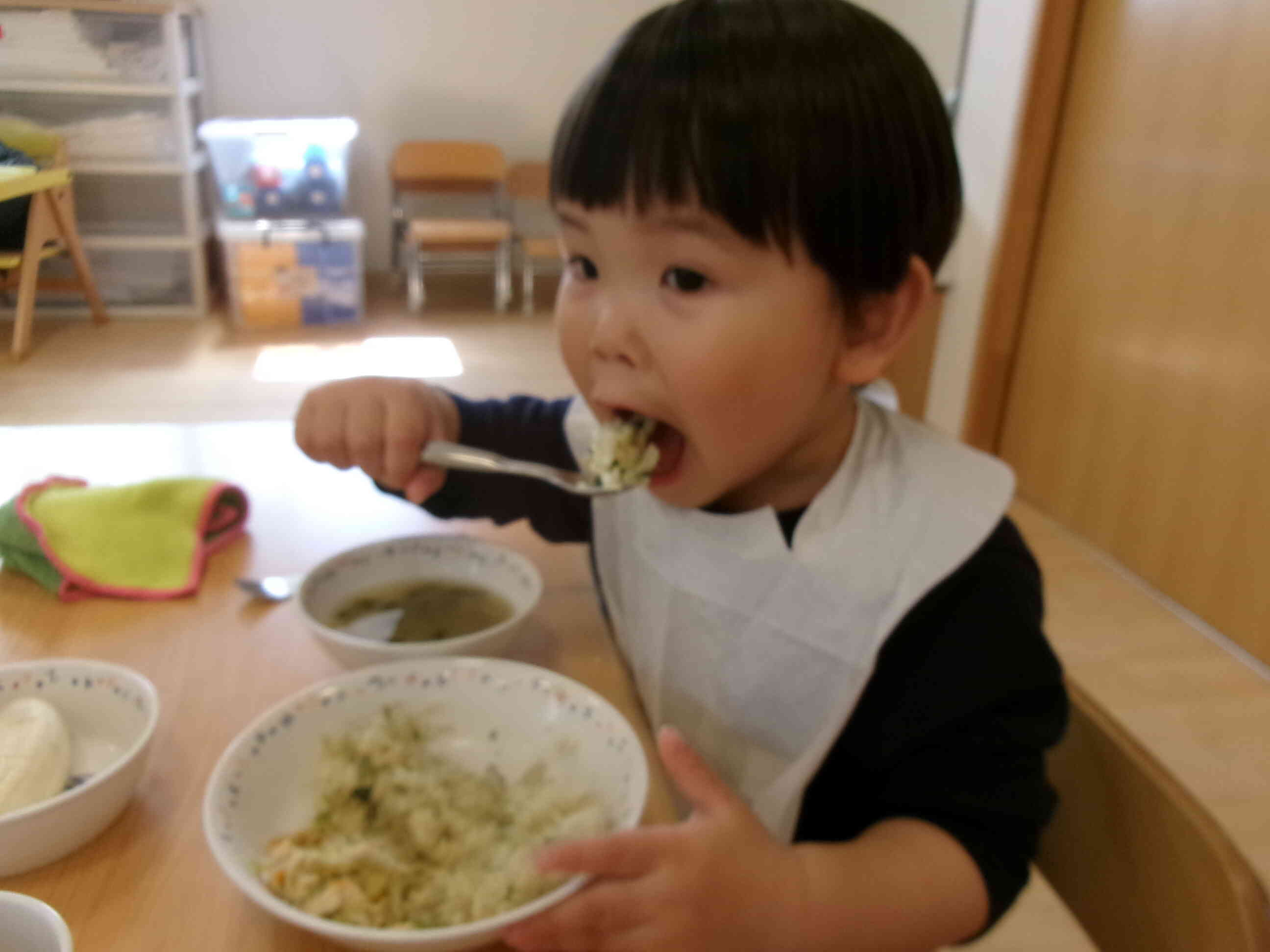 食事エプロンサブスクが始まりました