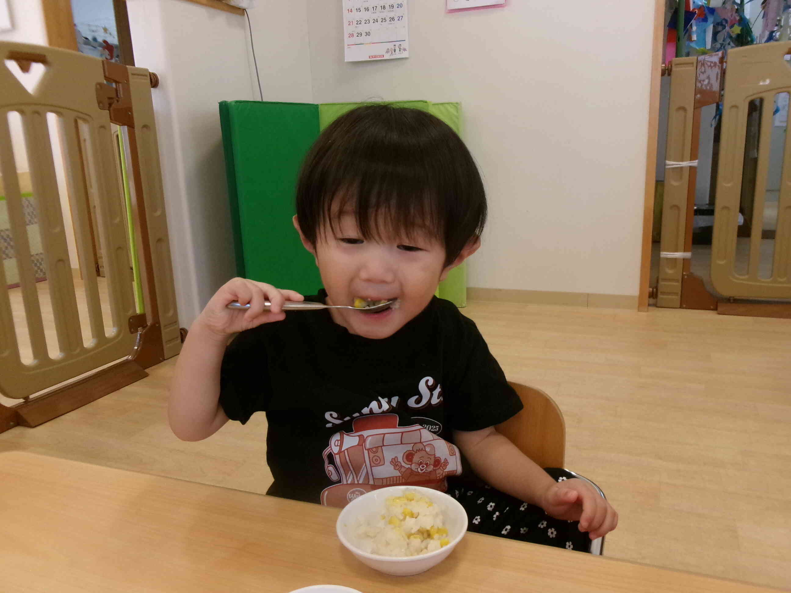 コーンおにぎりに変身
