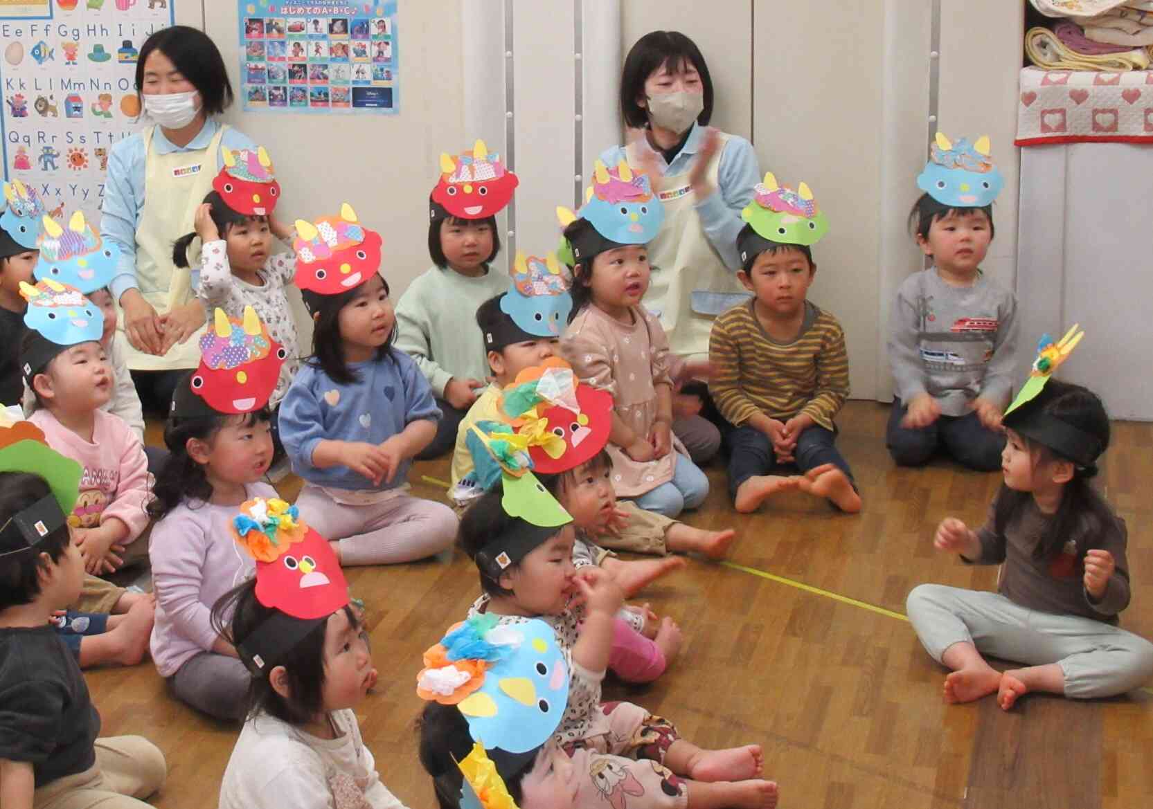 いろんなお顔の小鬼さんたち♪