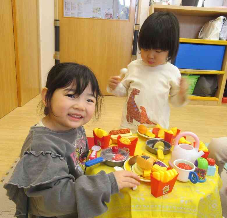 夕方にはティーパーティーも♪