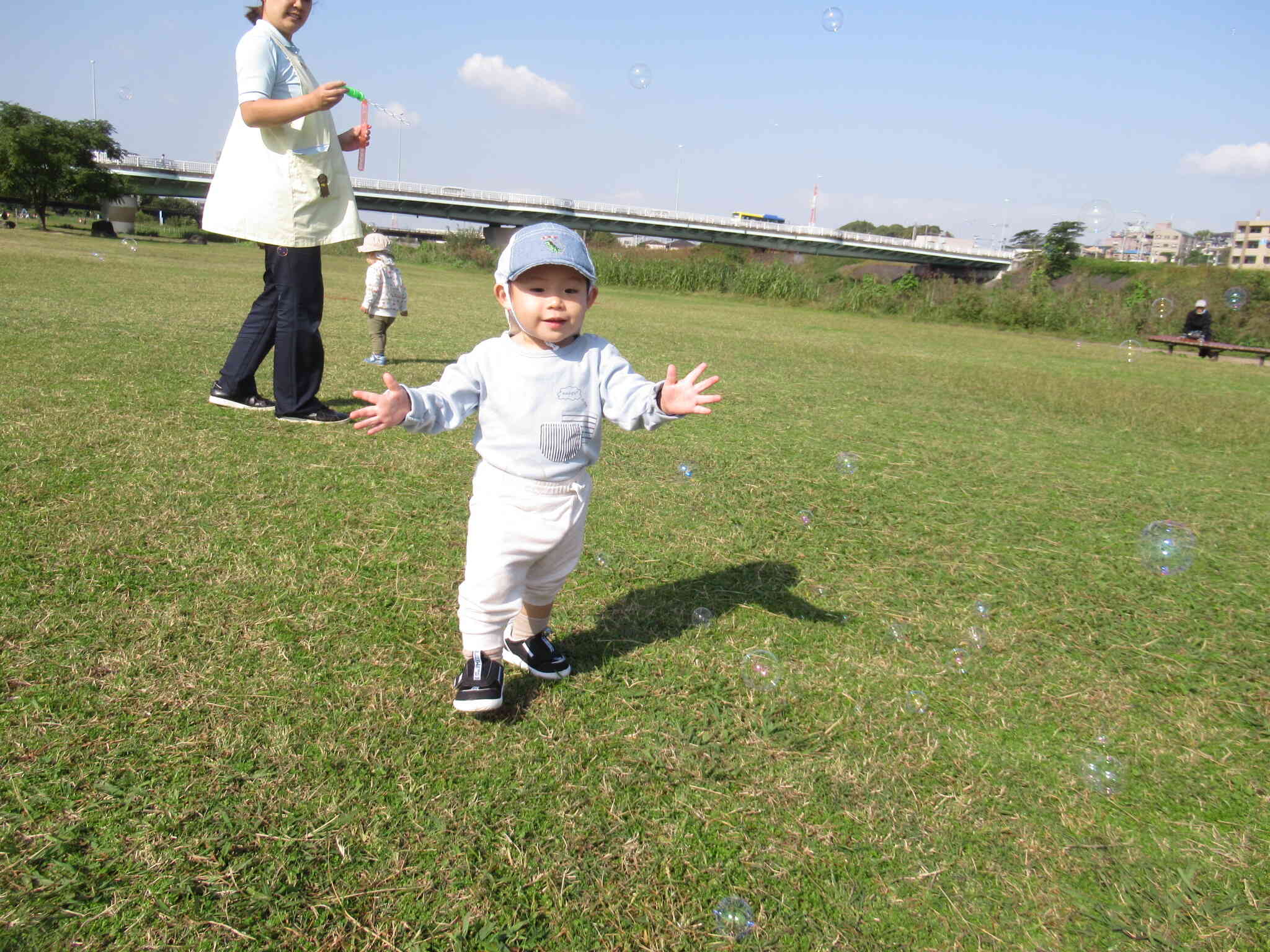 河川敷（ひよこ組）
