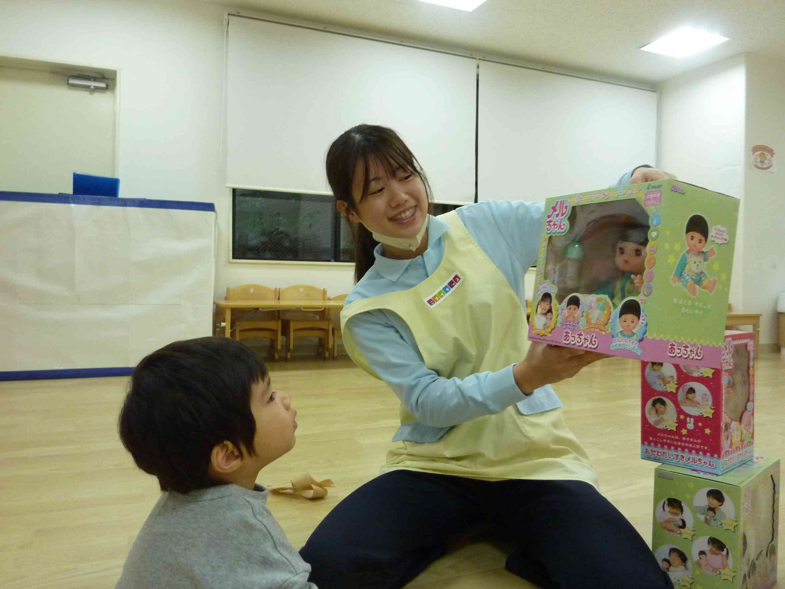 あひる組とうさぎ組にはメルちゃんセットが届きましたよ^ ^