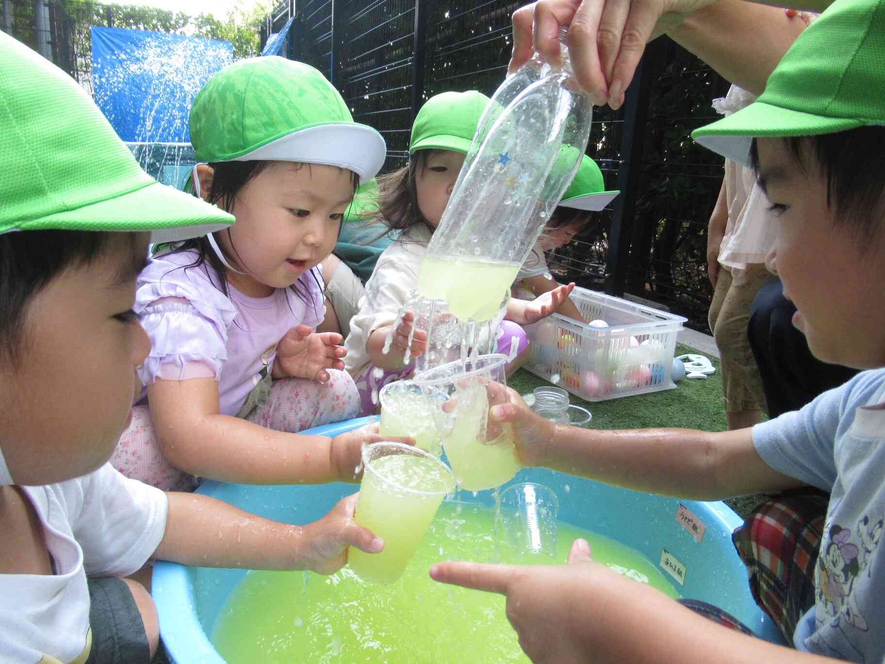 8月のうさぎ組（２歳児クラス）
