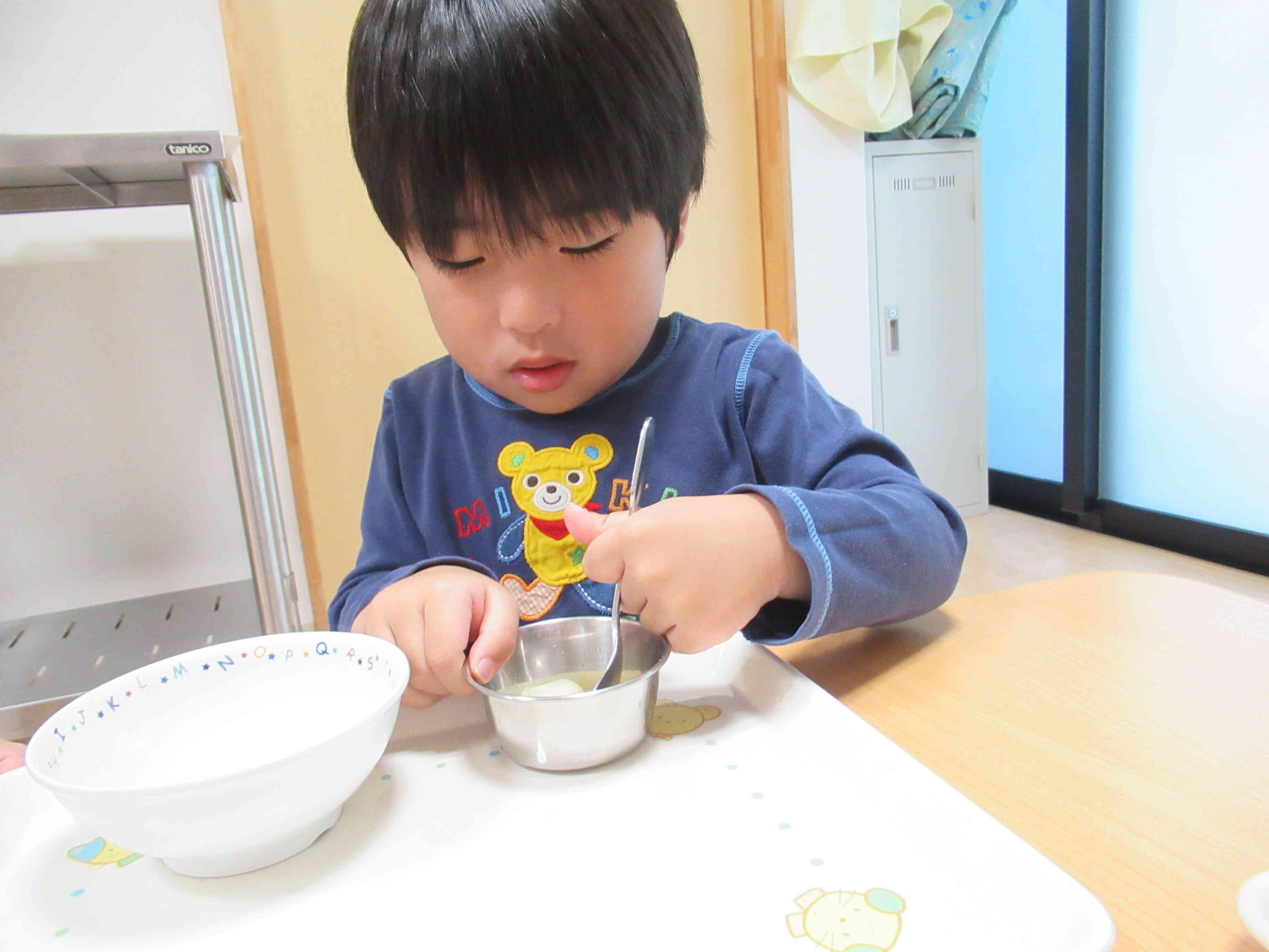 すくって運ぶよ♪