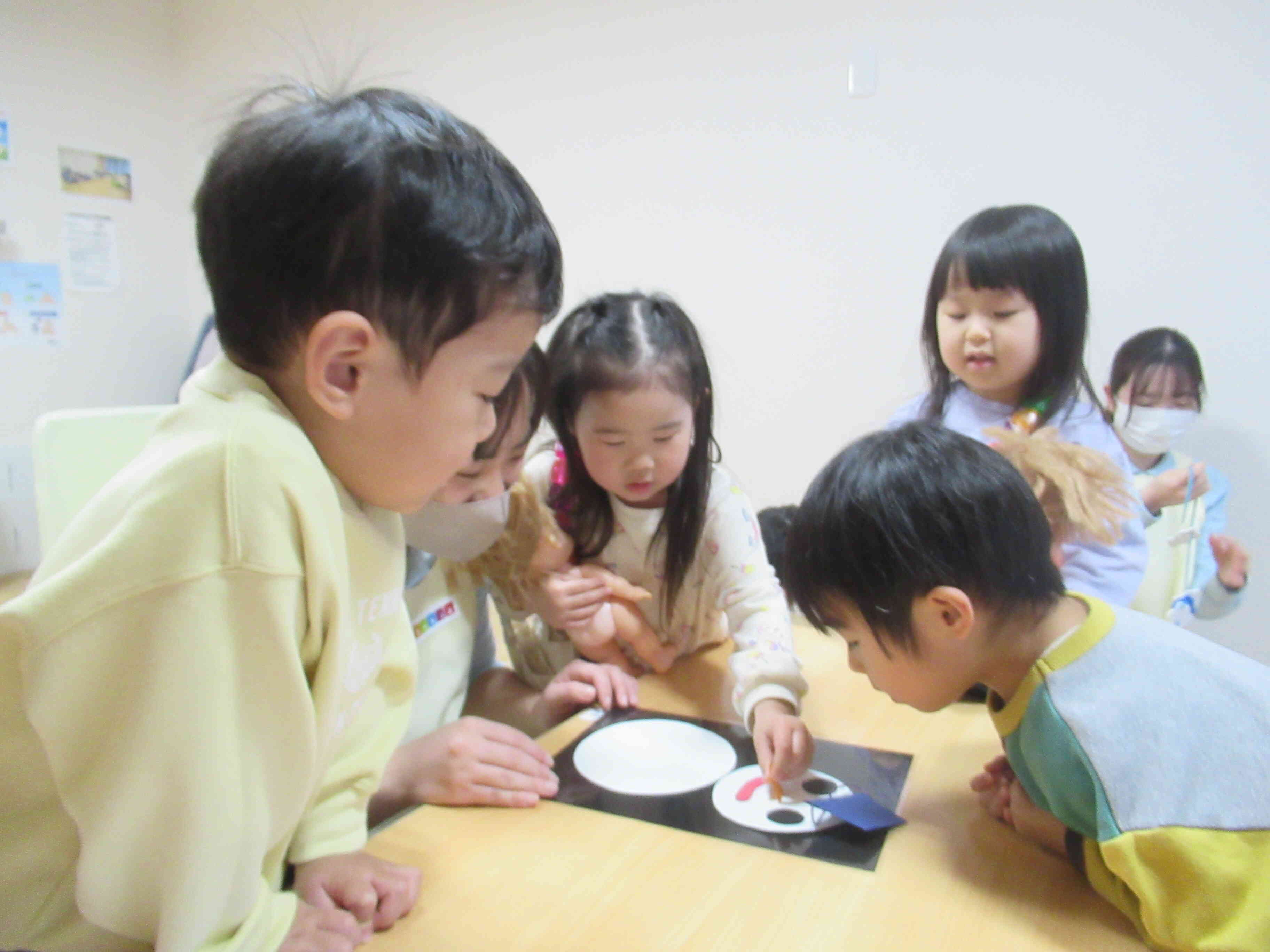 1月 うさぎ組の様子(2歳児クラス)