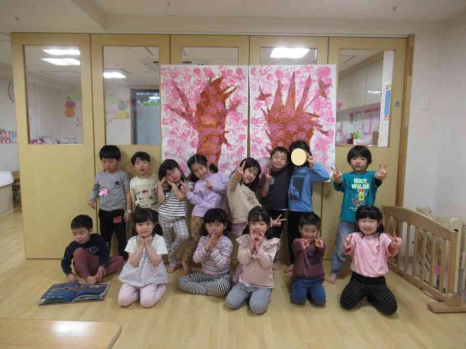 みんなでさくらの木を作ったよ～！