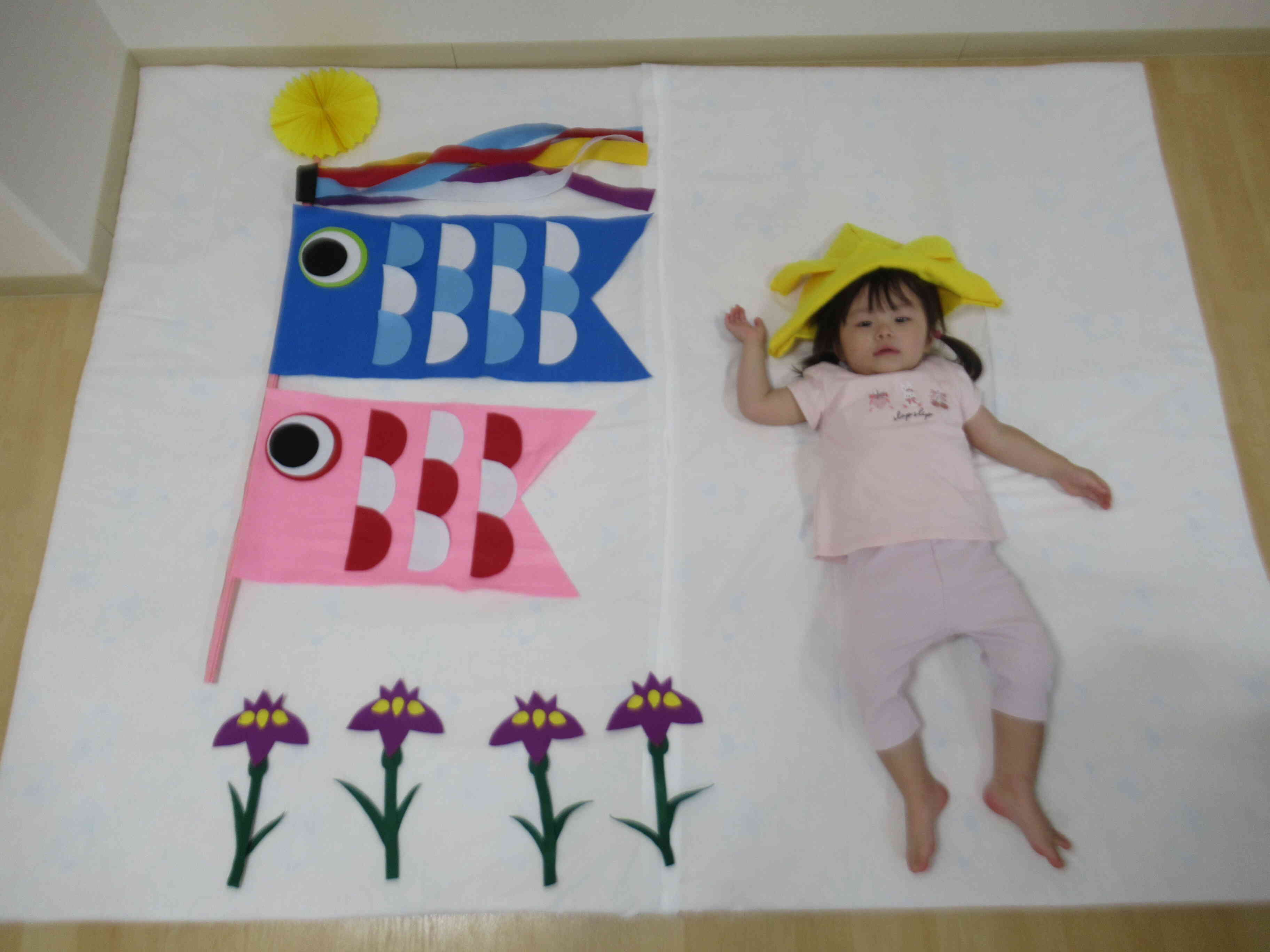 あひる組の友だちも…（1歳児クラス）