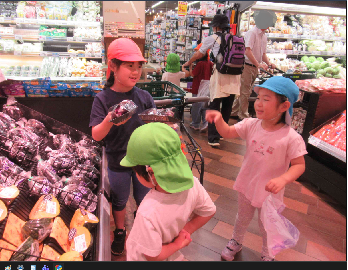 7月食育３～5歳児クラス「夏野菜ピザをつくろう！」