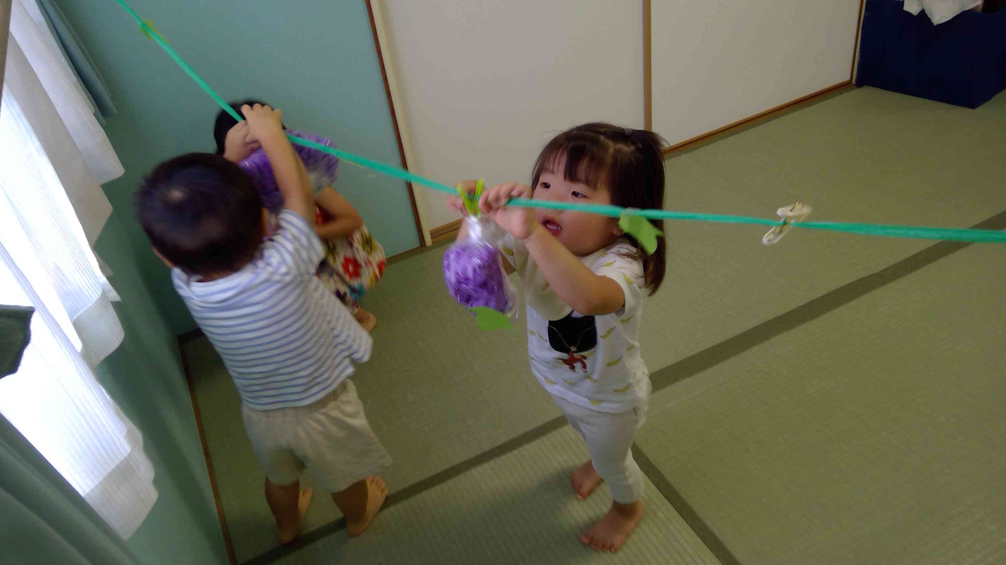 ぶどう狩りごっこ