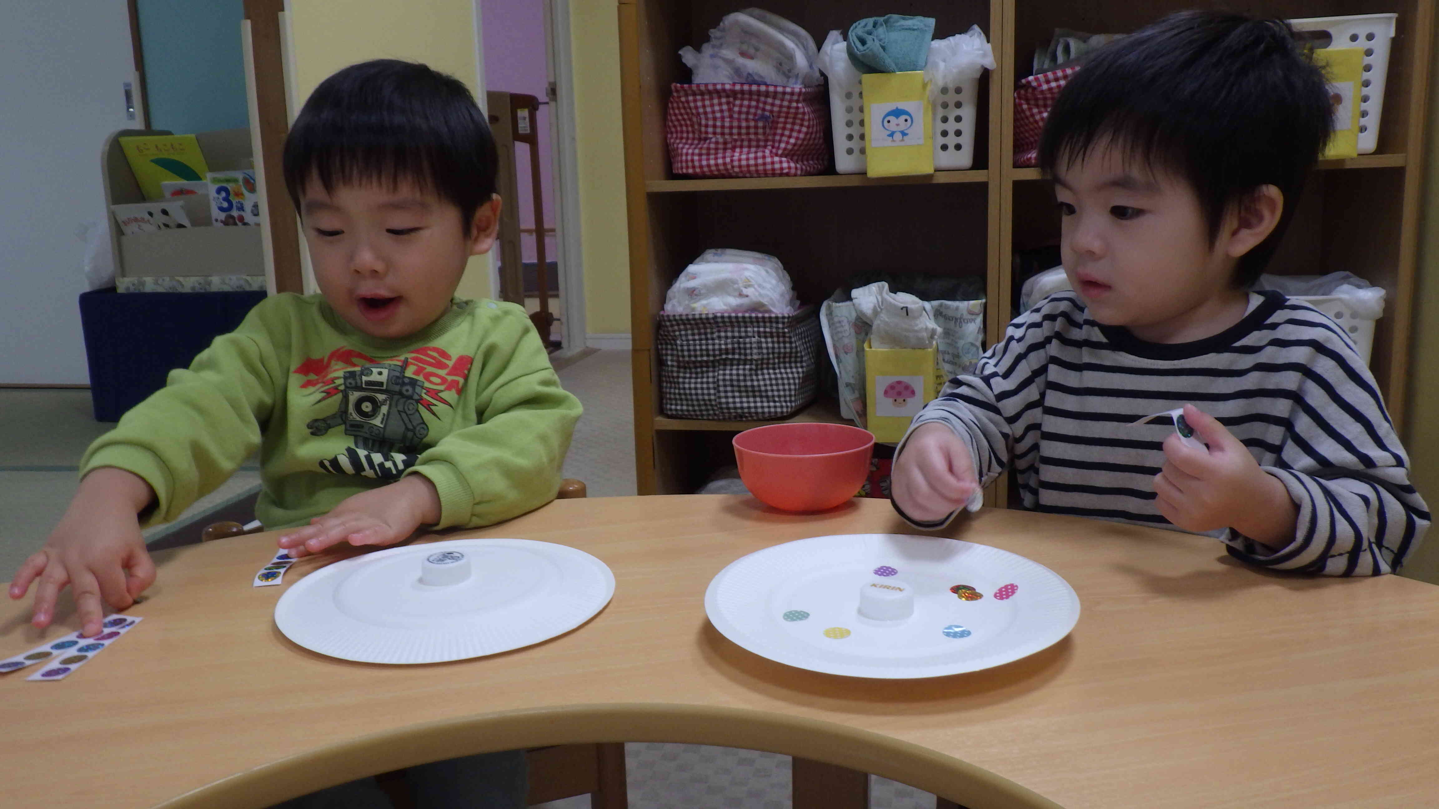 ここにも貼る～！