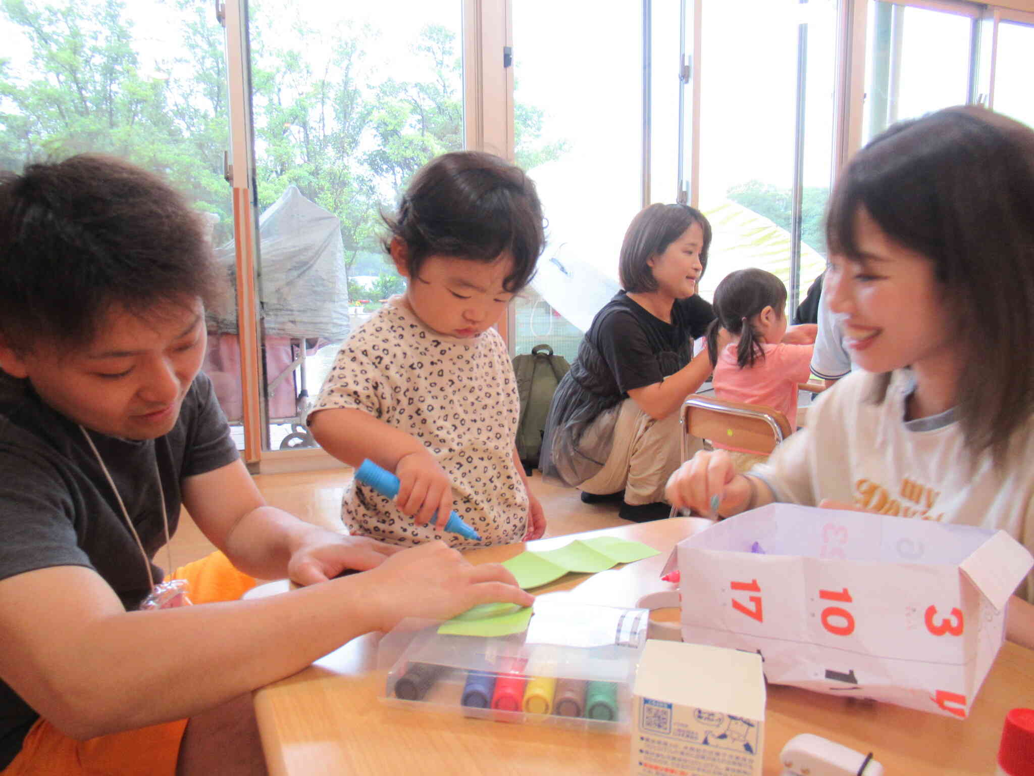 参観日たんぽぽ1組（1歳児）｜日本製鉄株式会社 東日本製鉄所「かずさ