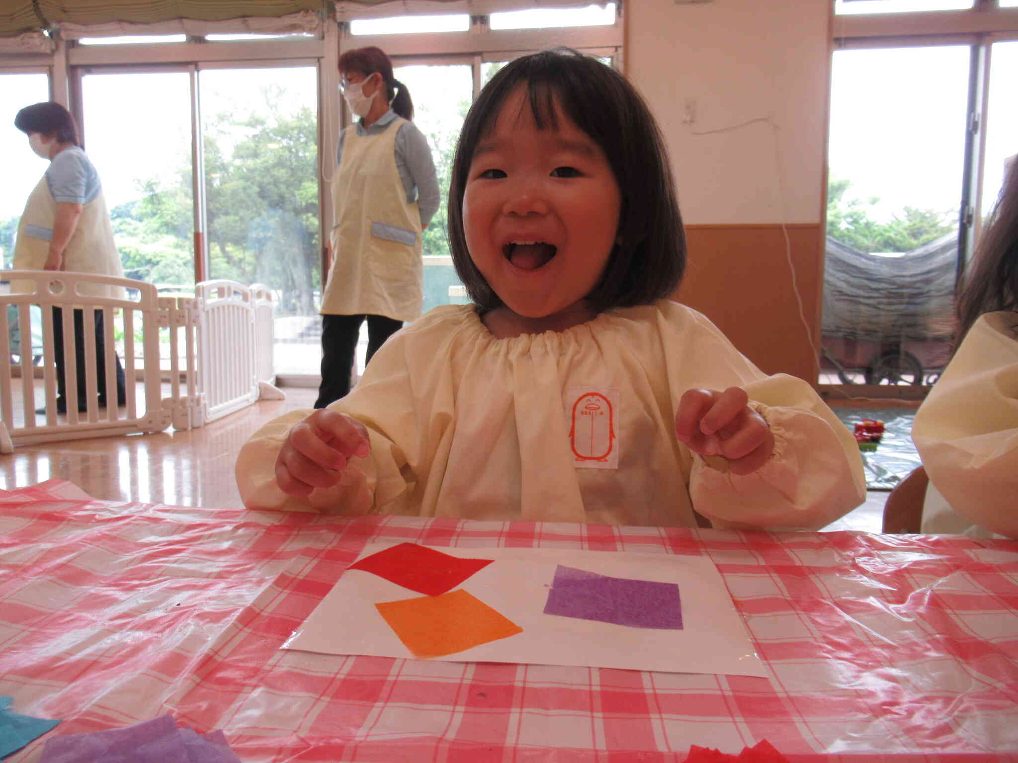 お花紙もぺたっ☆