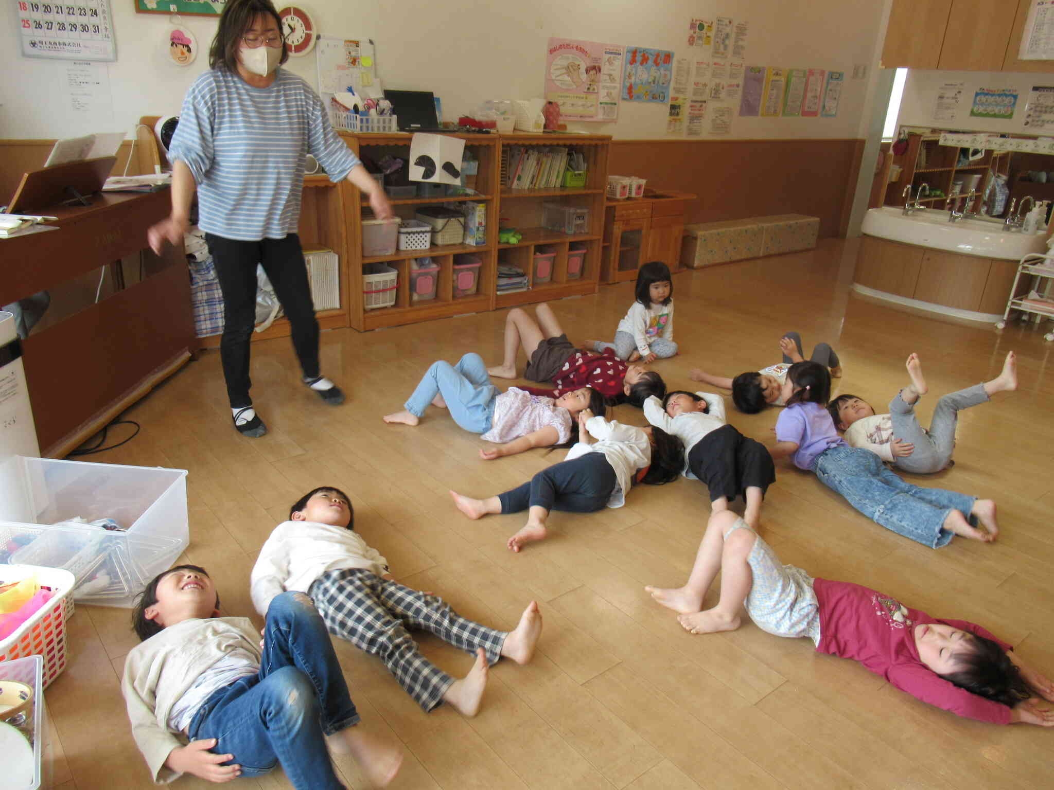 大好きなリトミック♡　さくら組（3.4.5歳児）