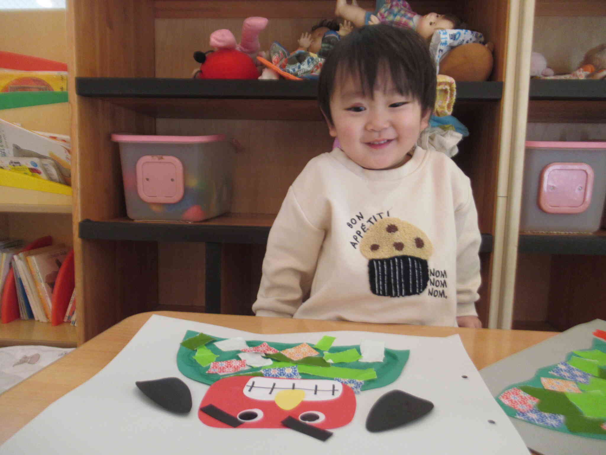 ししまい製作☆ たんぽぽ1組(1歳児)｜日本製鉄株式会社 東日本製鉄所