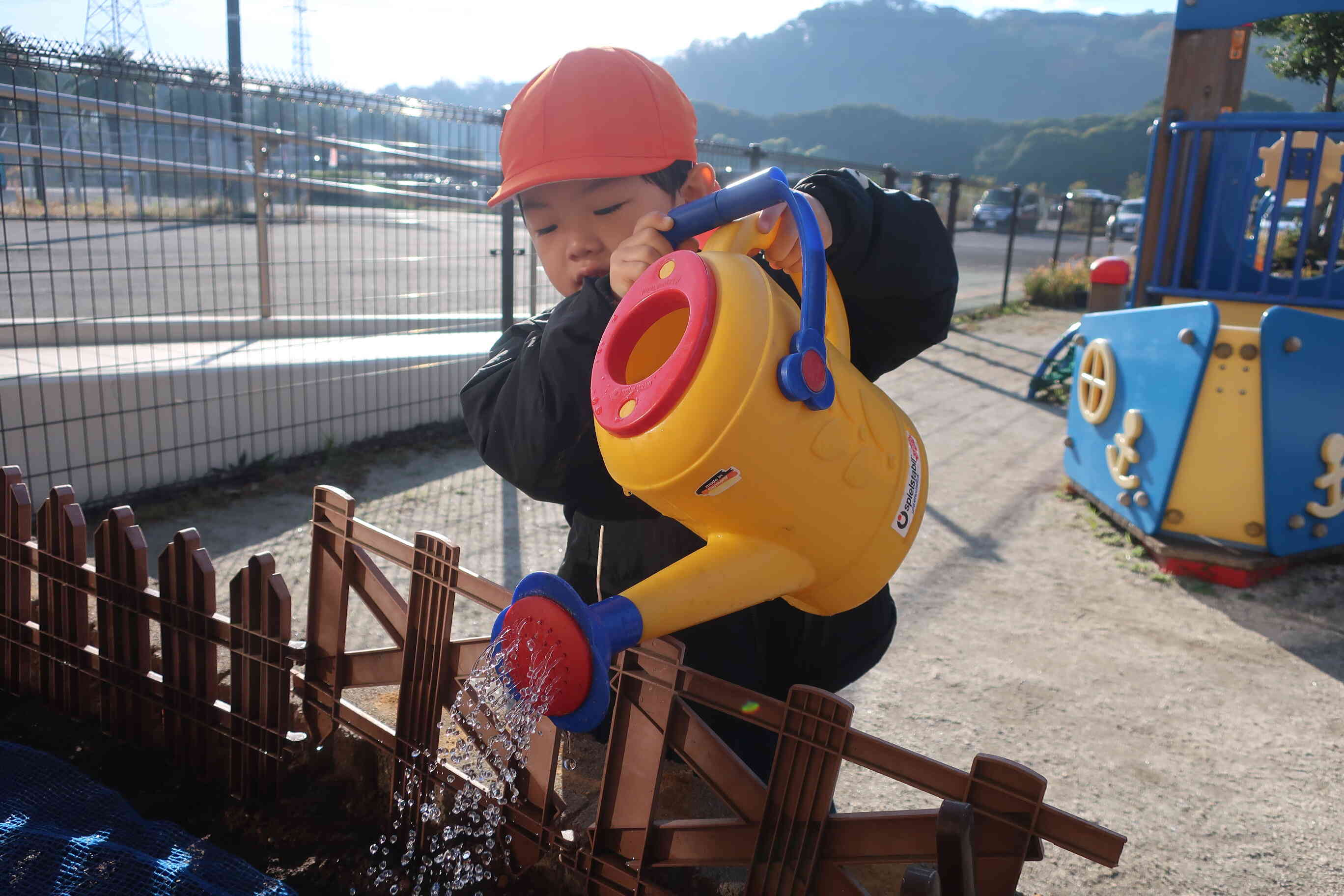 よいしょ！自分でできるよ☆(3歳児)
